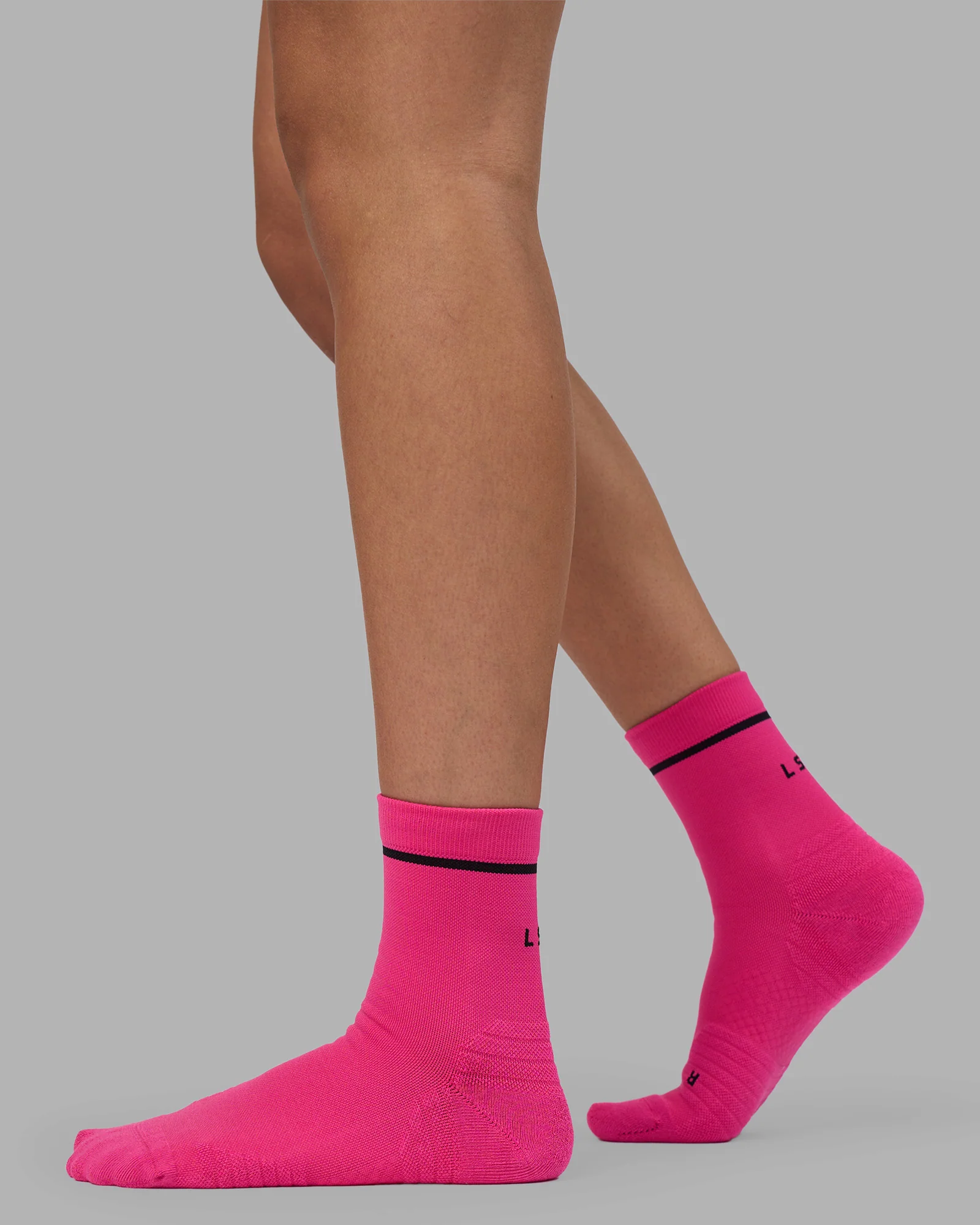 Fast Performance Quarter Socks - Ultra Pink-Black - Image 2