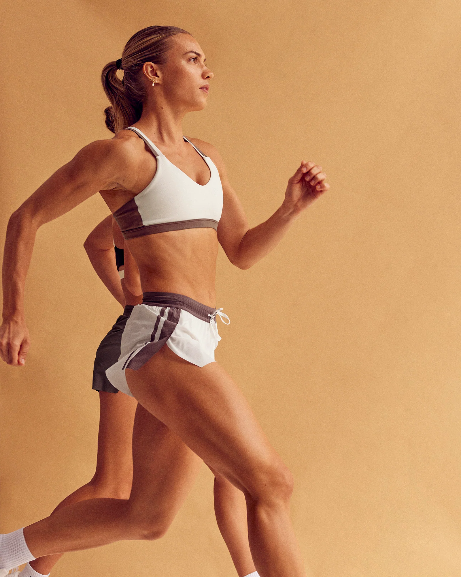 Force Sports Bra - Cocoa Powder-Off White - Image 4