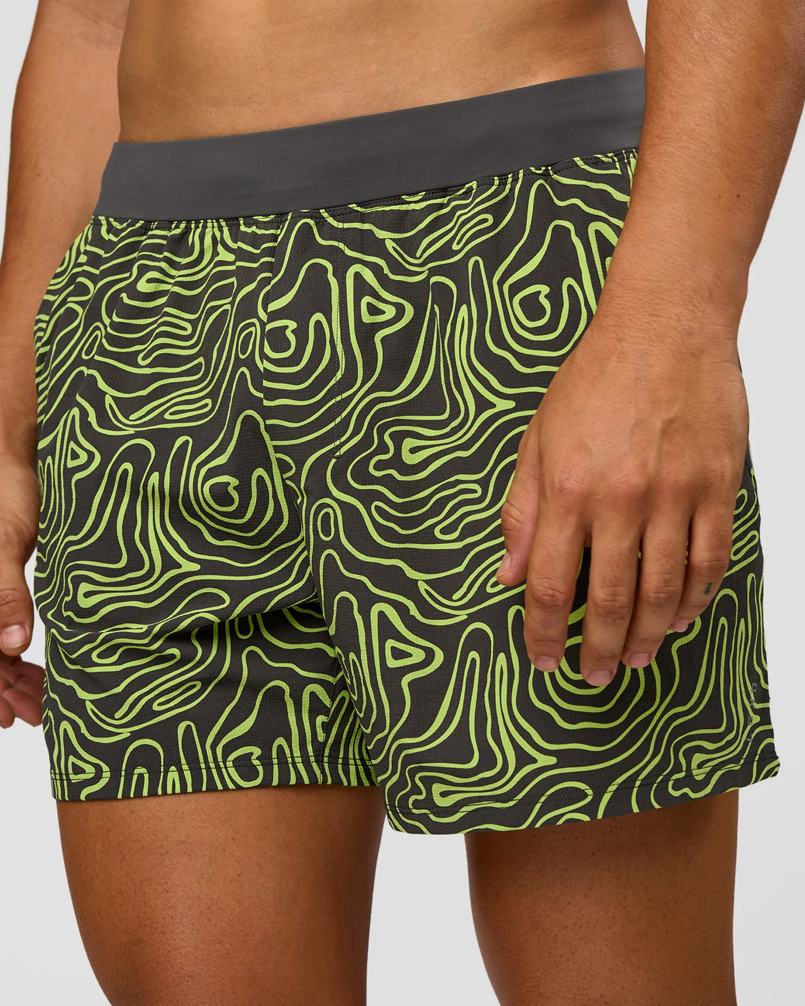 Functional Training 5" Short - Friction Print Hyper Green - Image 8