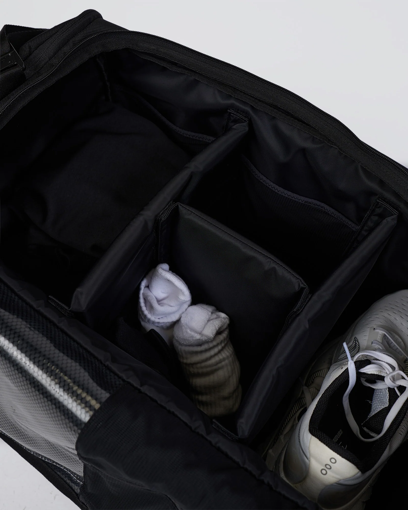 Functional Training Duffle - Black - Image 11