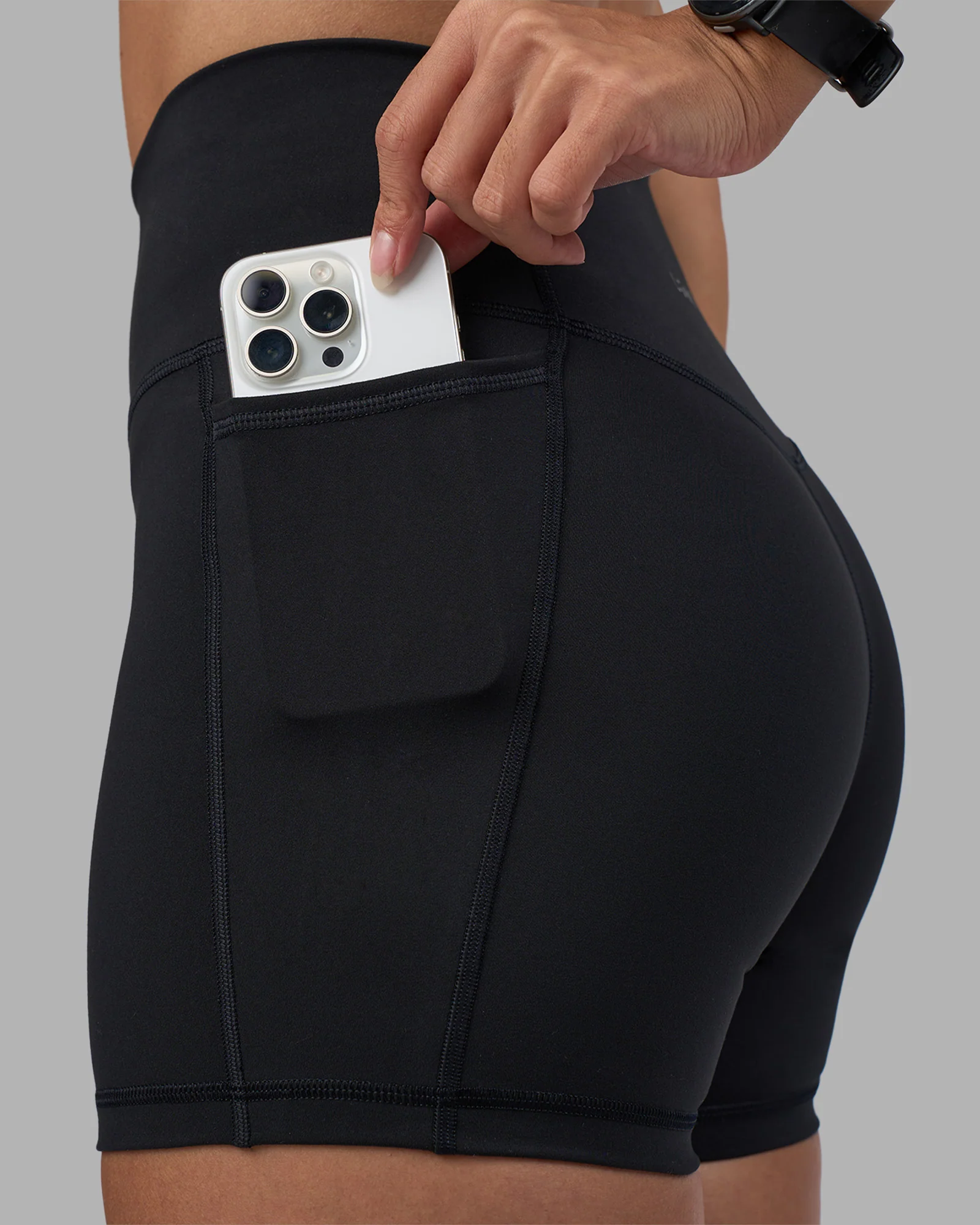 Fusion High-Rise 4" Short Pockets - Black - Image 3