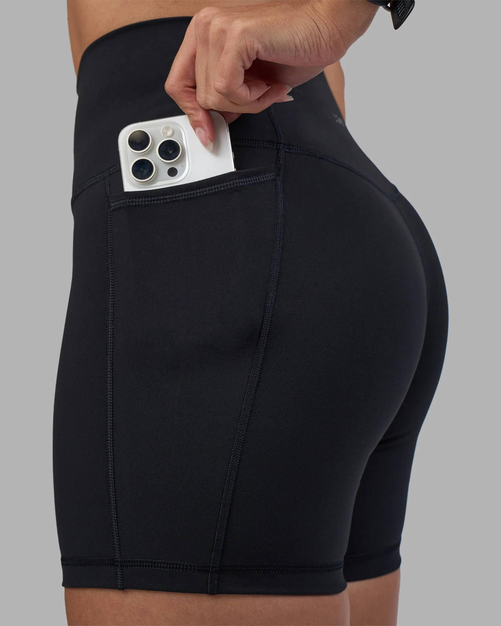 Fusion High-Rise 6" Short Pockets - Black - Image 6