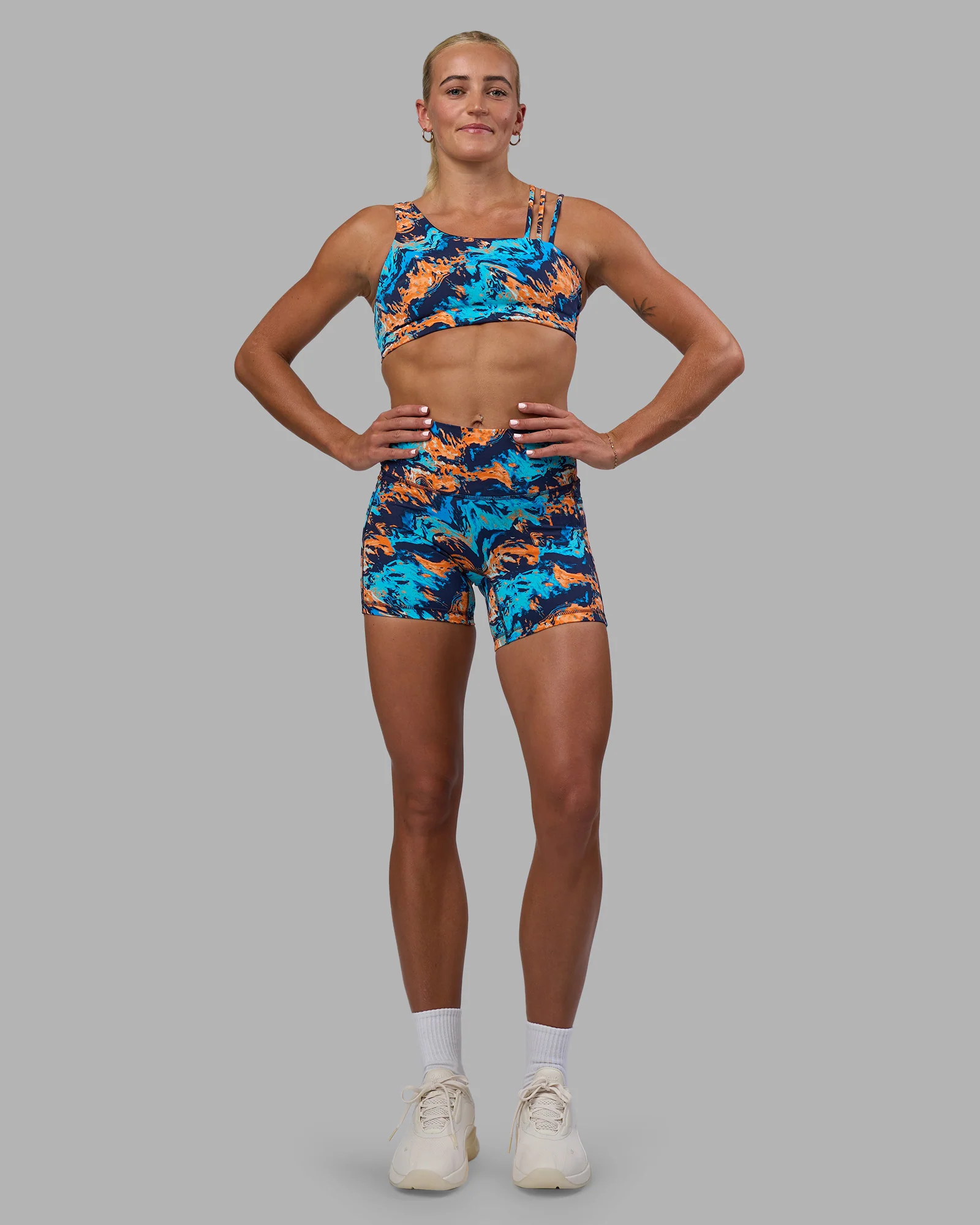 Fusion High-Rise 6" Short Pockets - React Print - Image 3