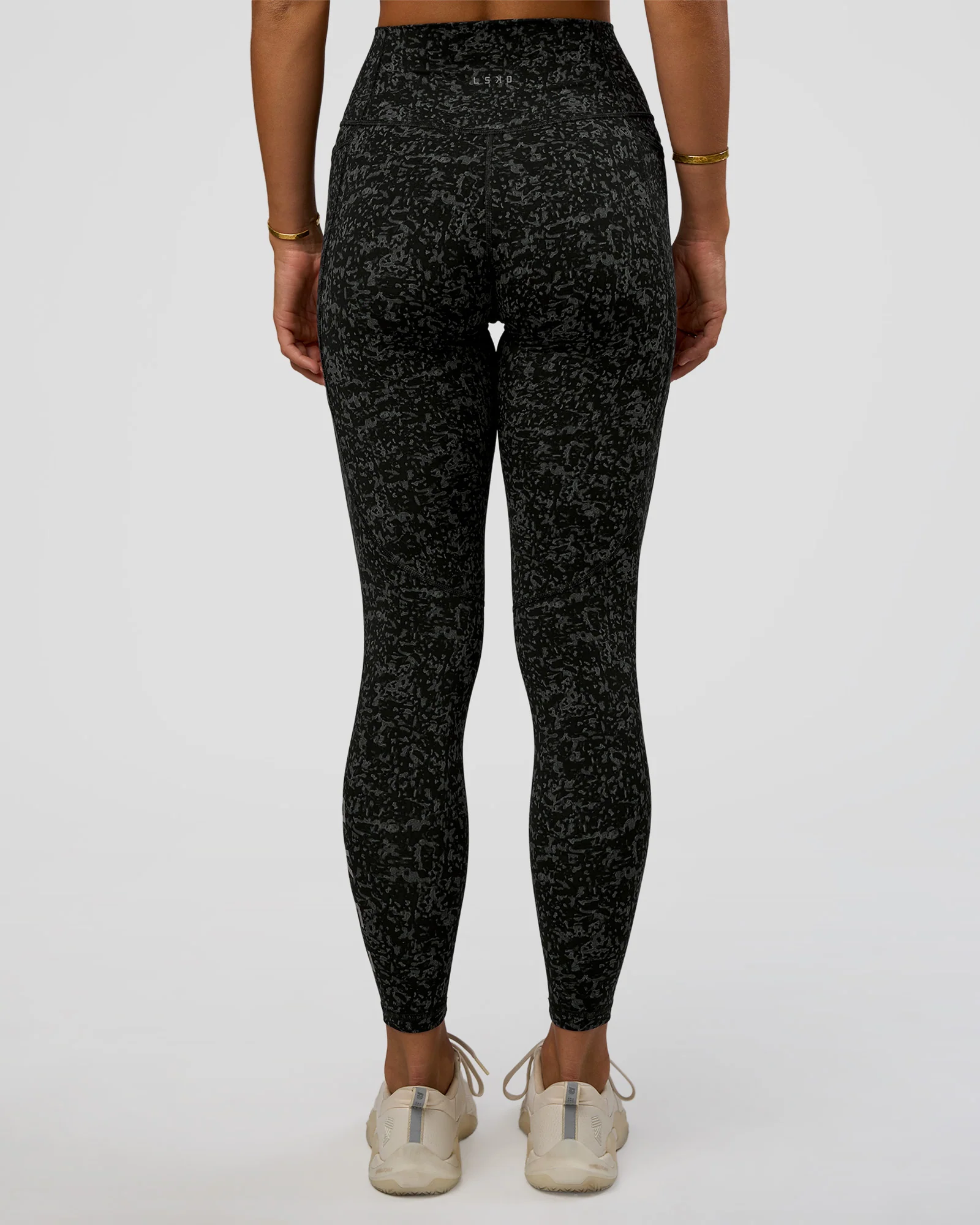 Fusion Icon Ultra High-Rise Full Length Legging Pockets - Energy Print Black-Reflective - Image 4