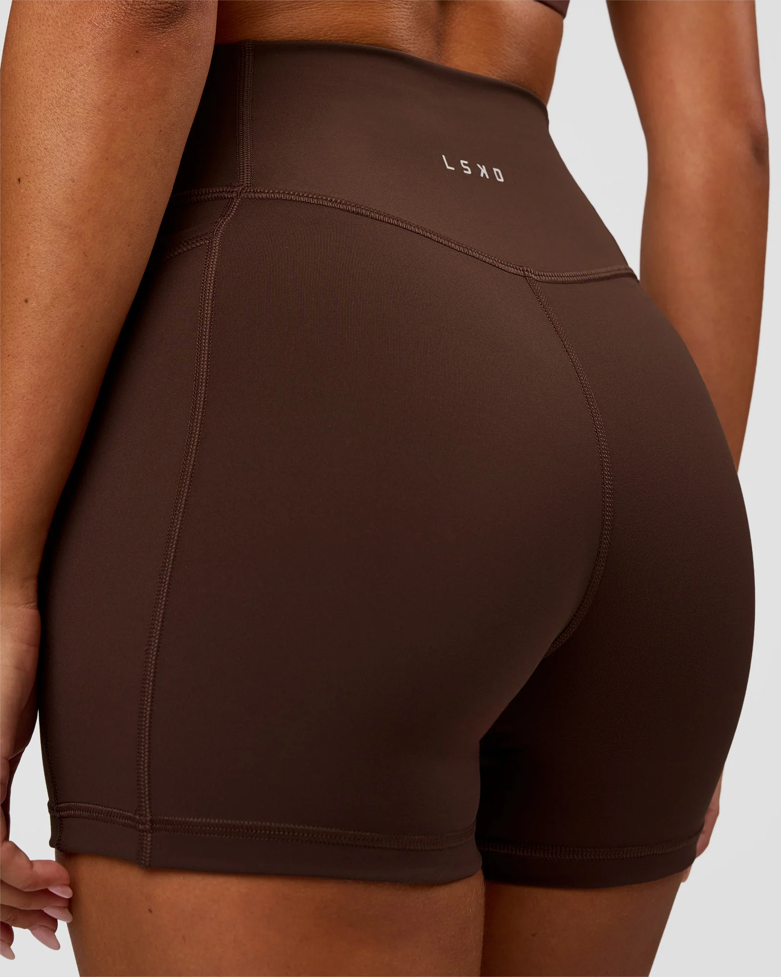 Fusion Ultra High-Rise 4" Short Pockets - Hot Chocolate - Image 10