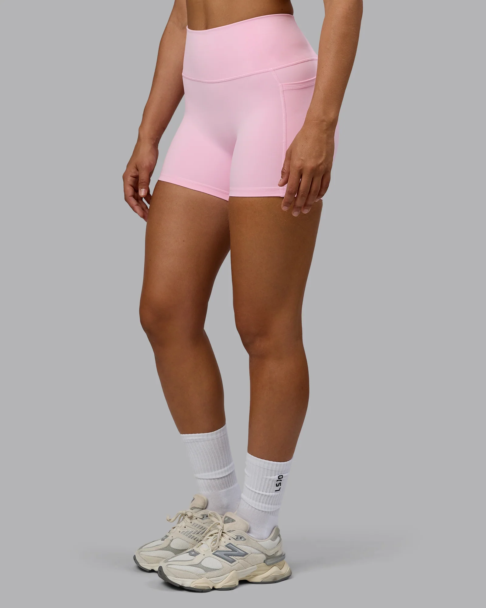 Fusion Ultra High-Rise 4" Short Pockets - Pale Pink - Image 6
