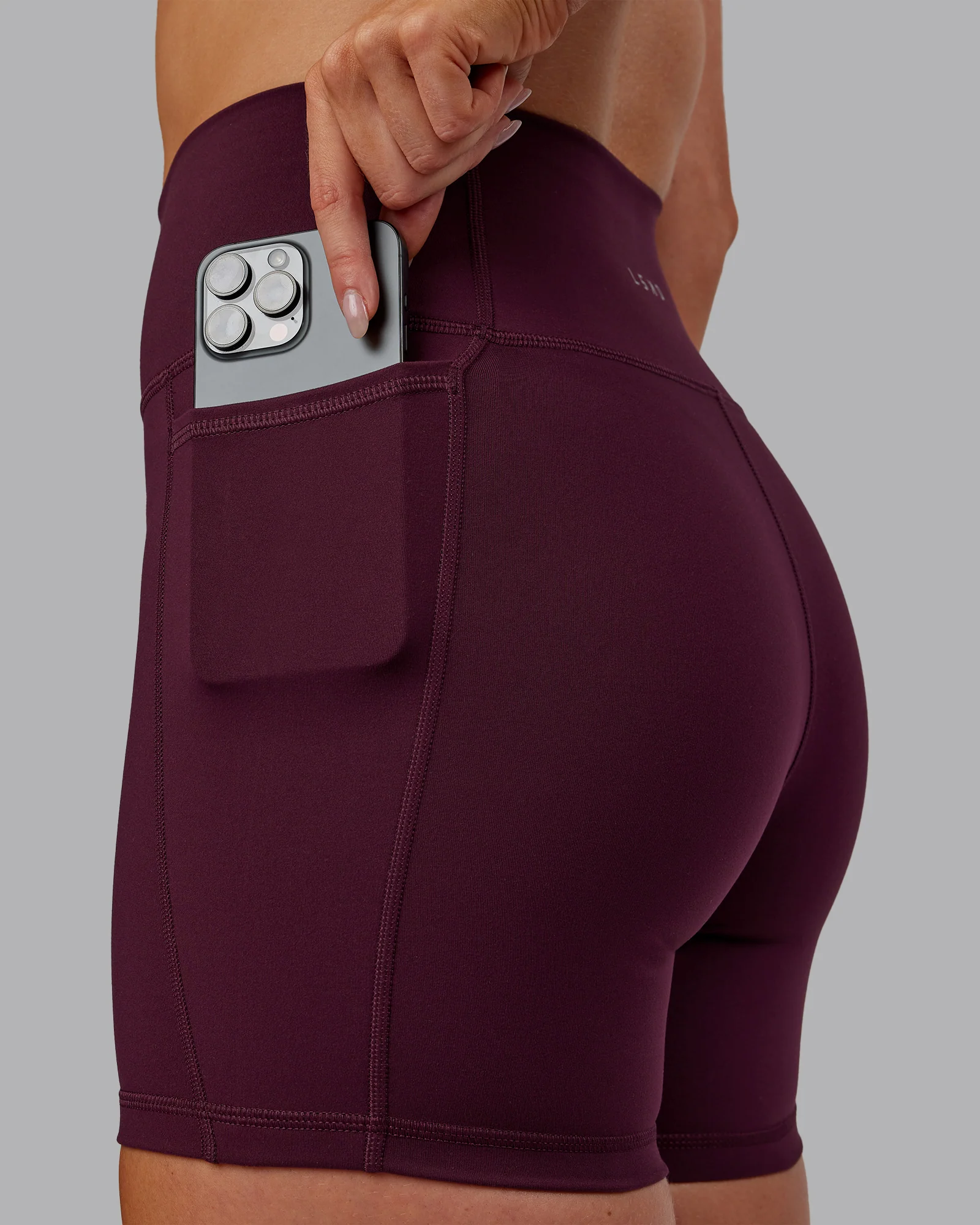 Fusion Ultra High-Rise 6" Short Pockets - Cherry Lacquer - Image 3