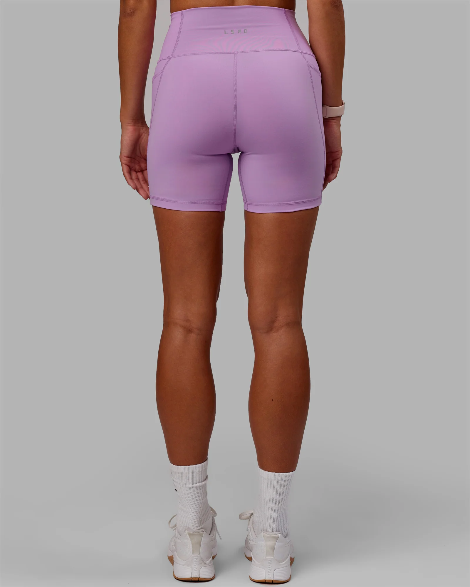 Fusion Ultra High-Rise 6" Short Pockets - Light Violet - Image 3