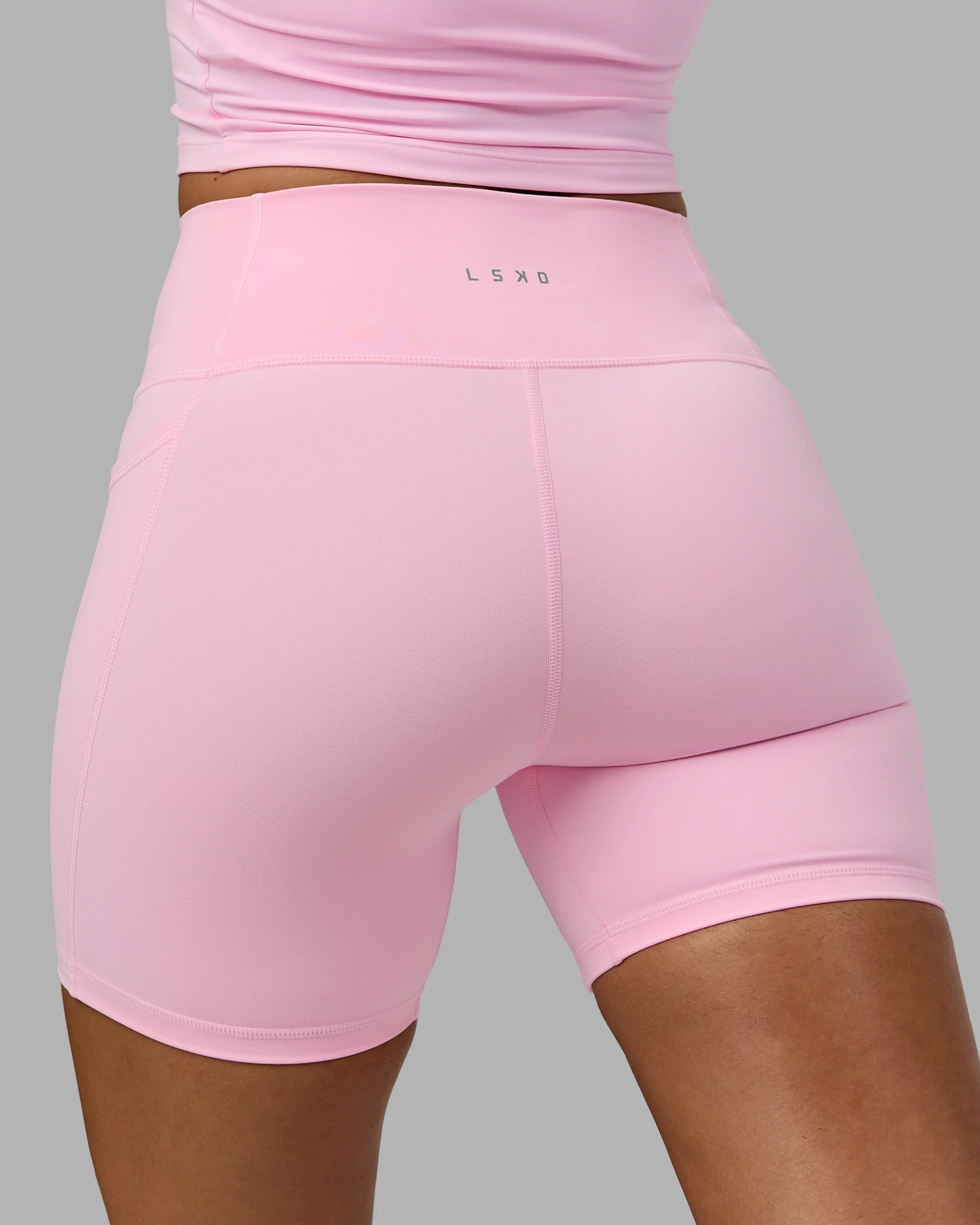 Fusion Ultra High-Rise 6" Short Pockets - Pale Pink - Image 7