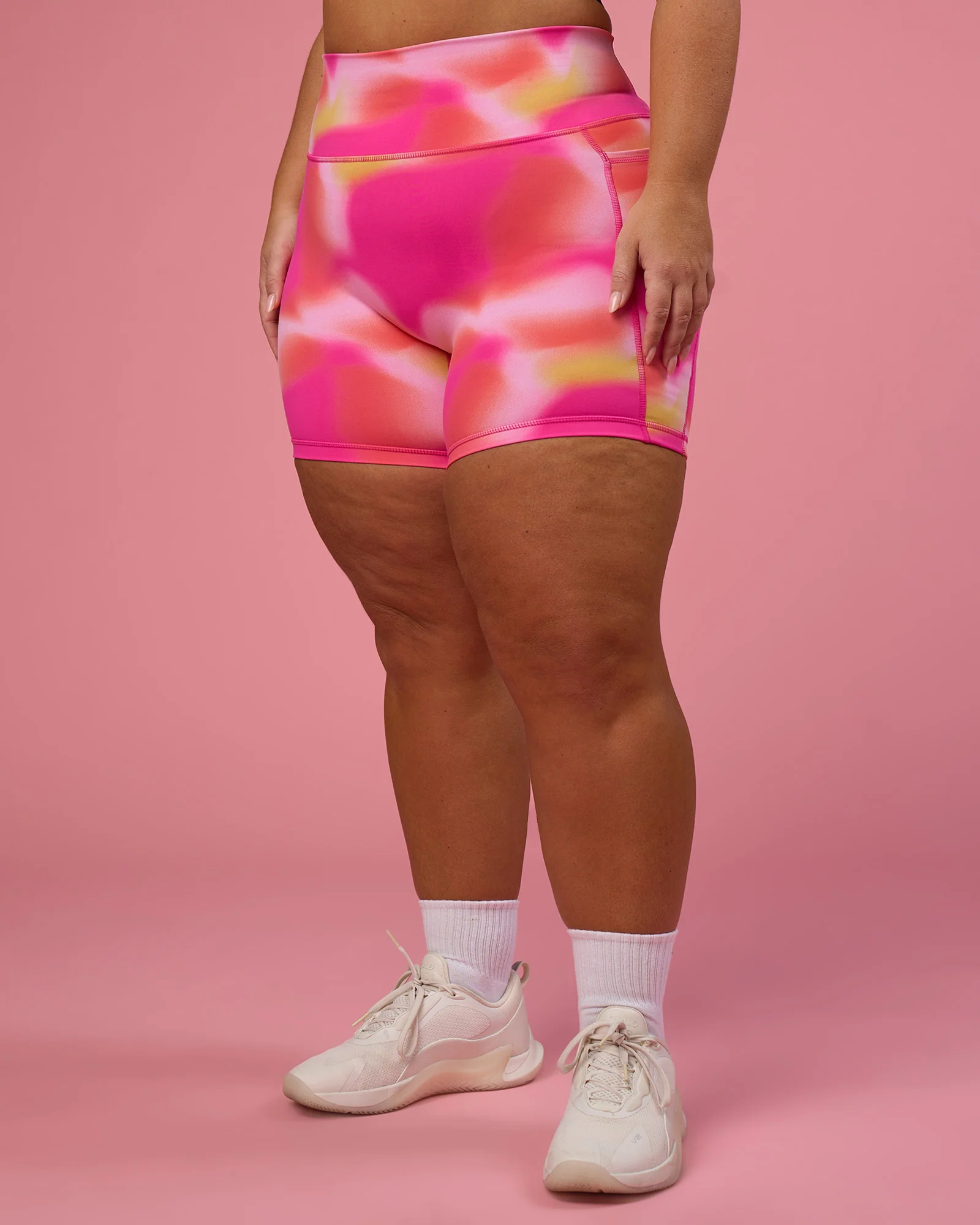 Fusion Ultra High-Rise 6" Short Pockets - Pink Glow Print - Image 5