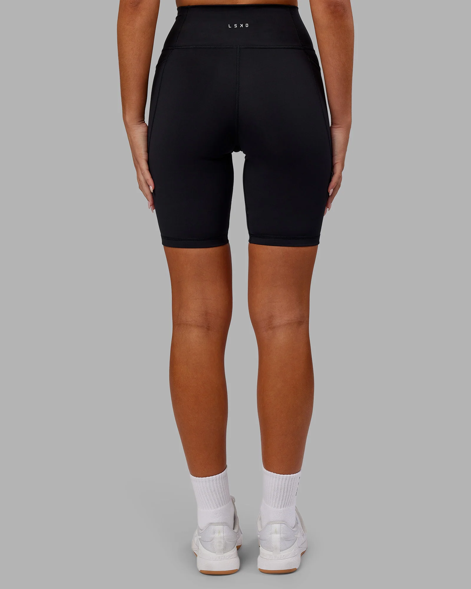 Fusion Ultra High-Rise 9" Short Pockets - Black - Image 4