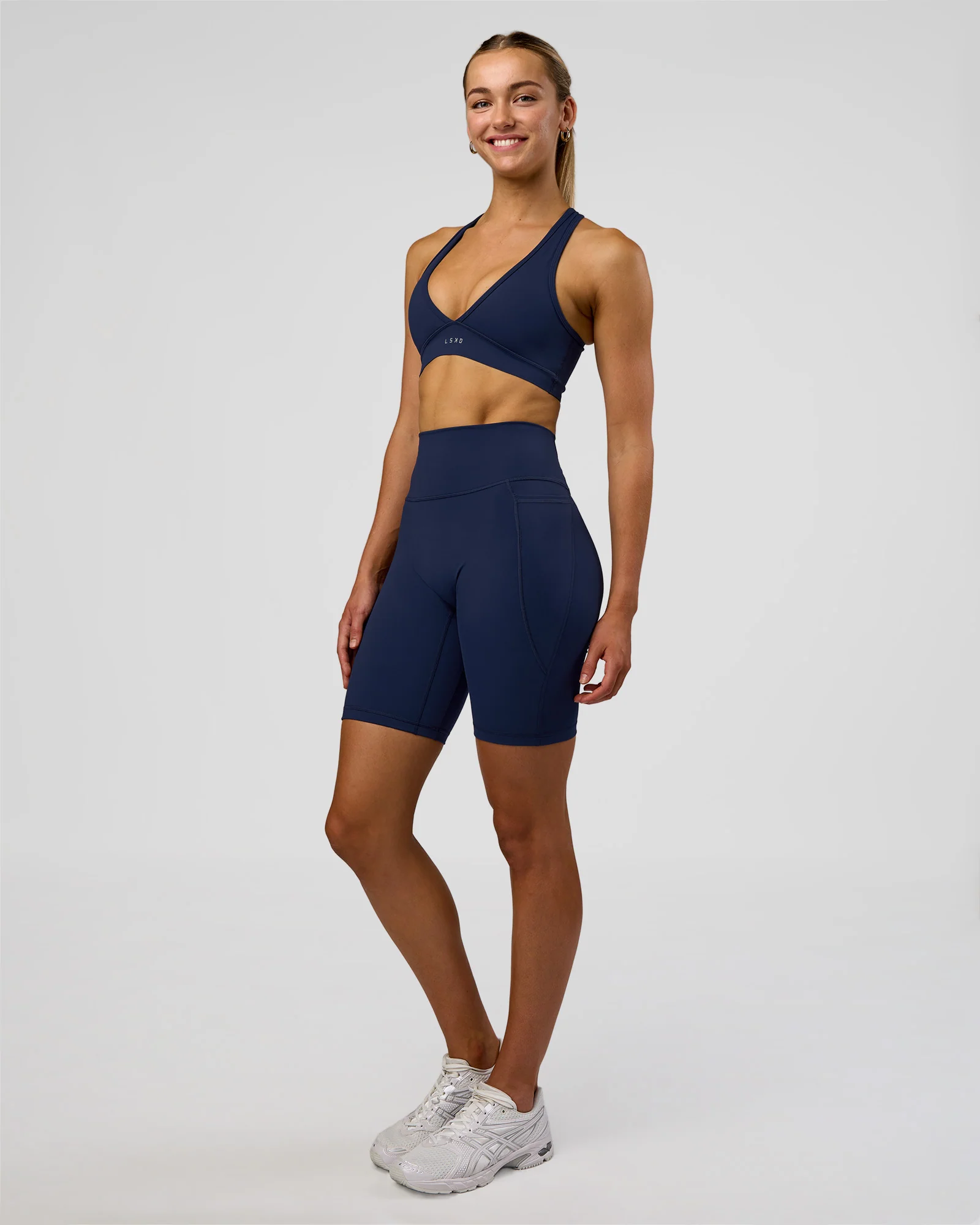 Fusion Ultra High-Rise 9" Short Pockets - Future Navy - Image 4