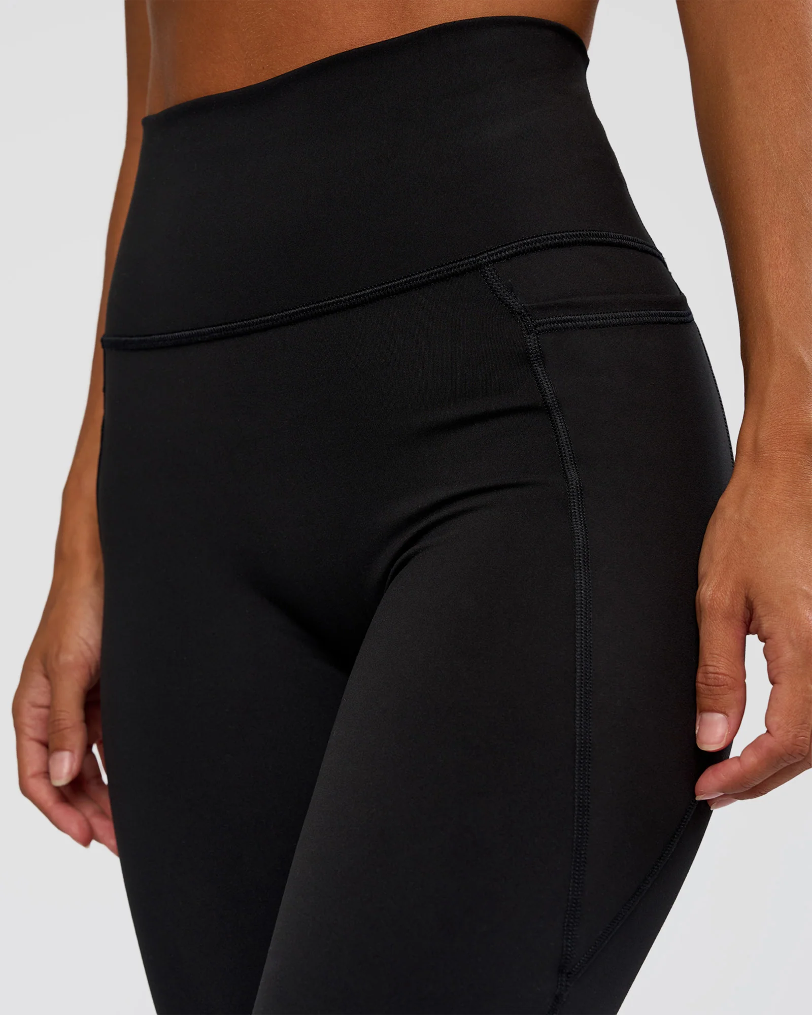 Fusion Ultra High-Rise Flared Petite Legging Pockets - Black - Image 8