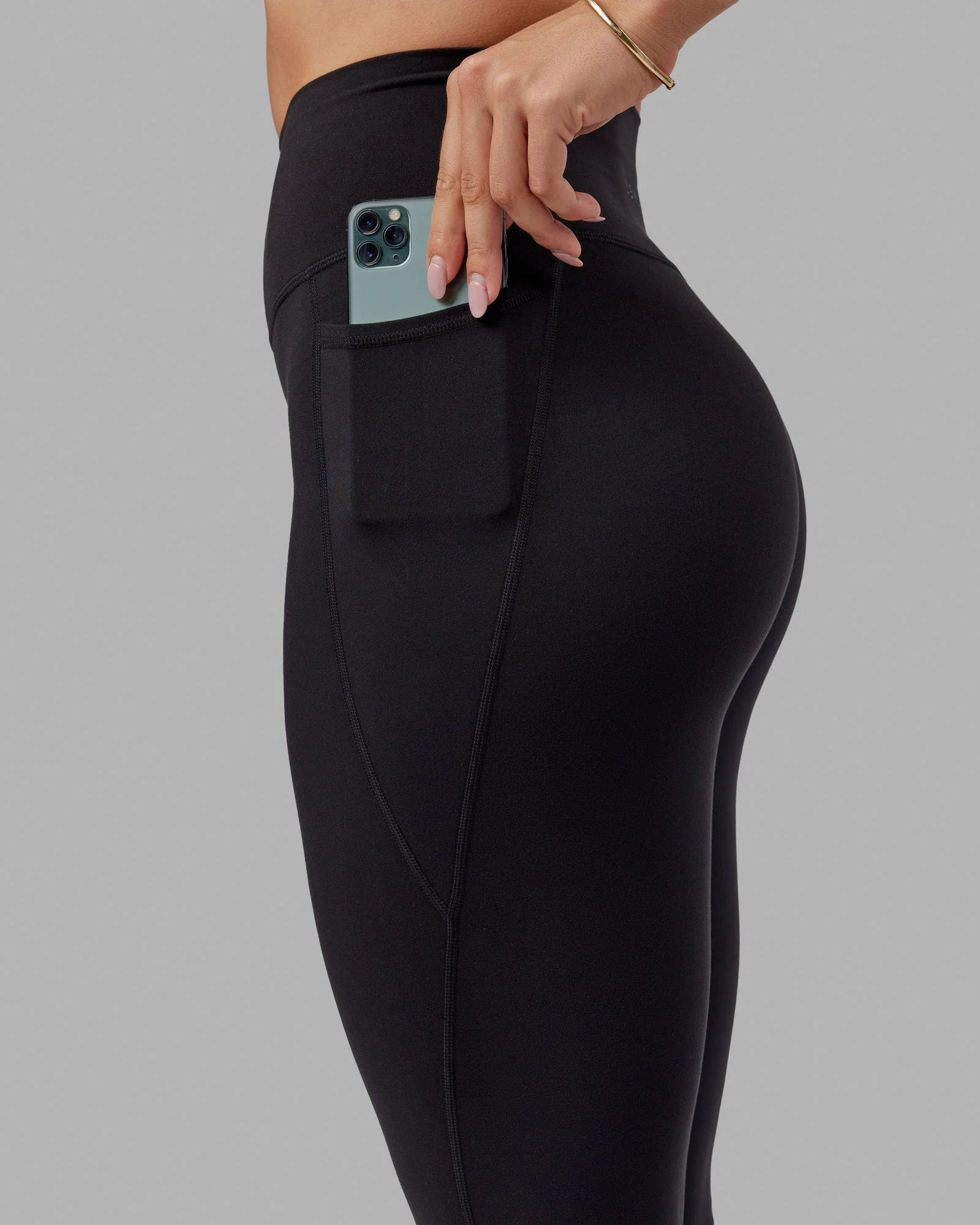 Fusion Ultra High-Rise Tall Legging Pockets - Black - Image 4