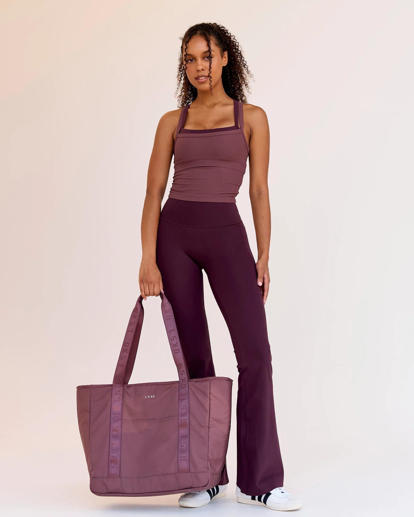 Fusion V-Contour High-Rise Flared Legging Pockets - Cherry Lacquer - Image 3