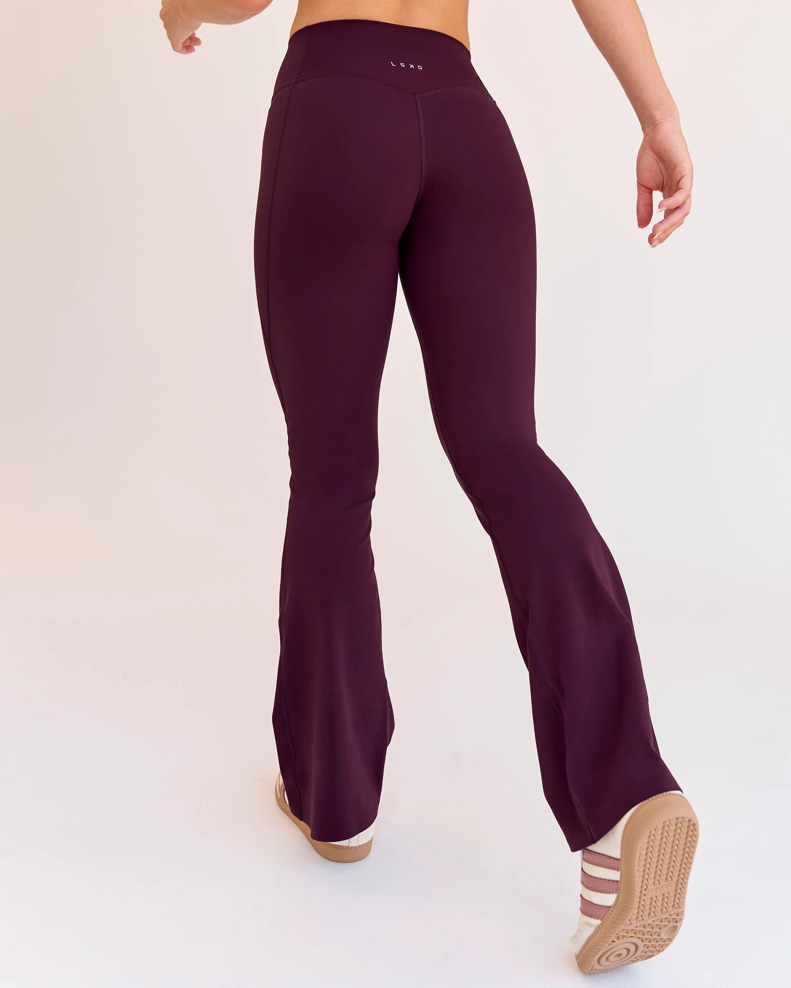 Fusion V-Contour High-Rise Flared Petite Legging Pockets - Cherry Lacquer - Image 2