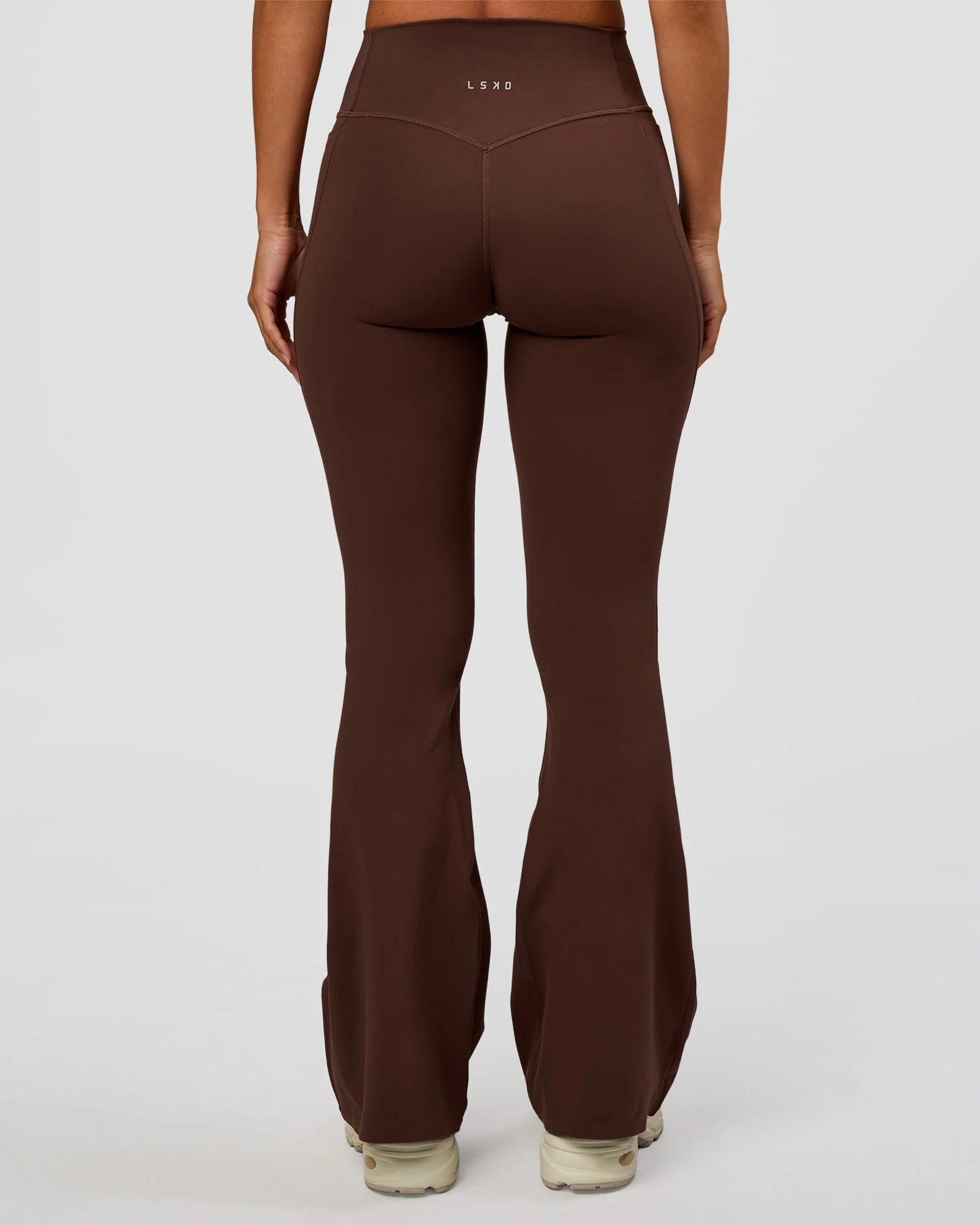 Fusion V-Contour High-Rise Flared Petite Legging Pockets - Hot Chocolate - Image 6
