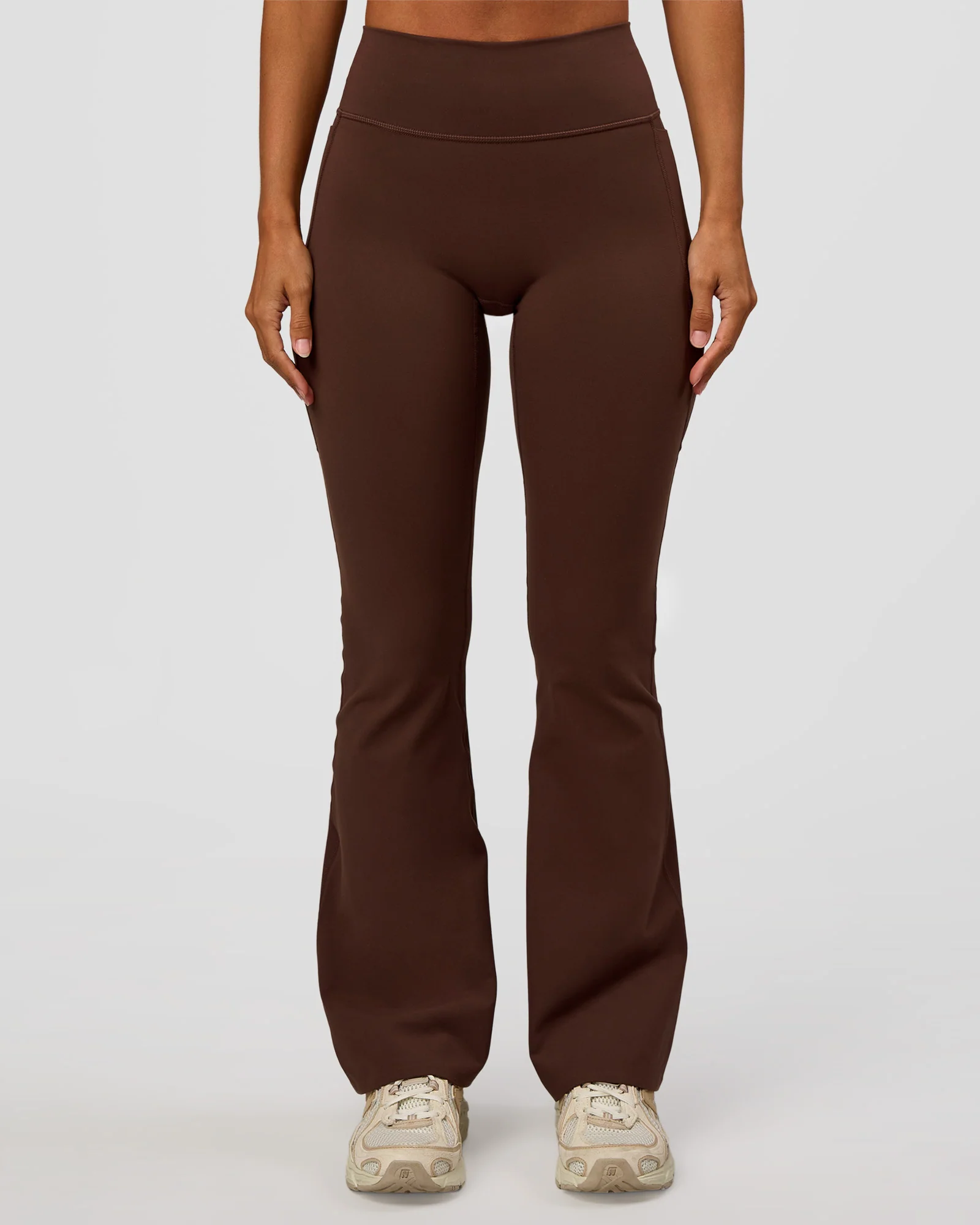Fusion V-Contour High-Rise Flared Petite Legging Pockets - Hot Chocolate - Image 9