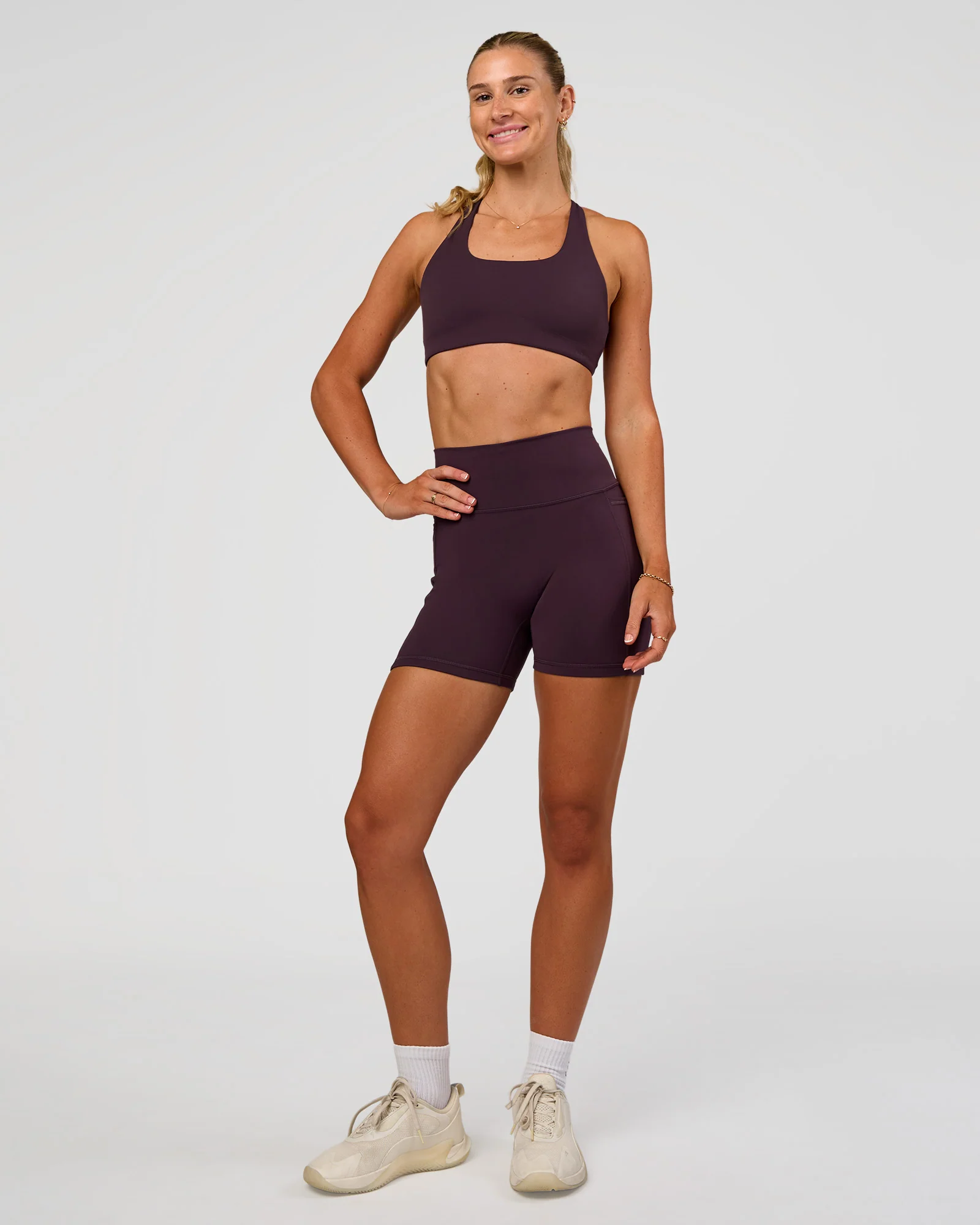 Fusion V-Contour Ultra High-Rise 4" Short Pockets - Midnight Plum - Image 4