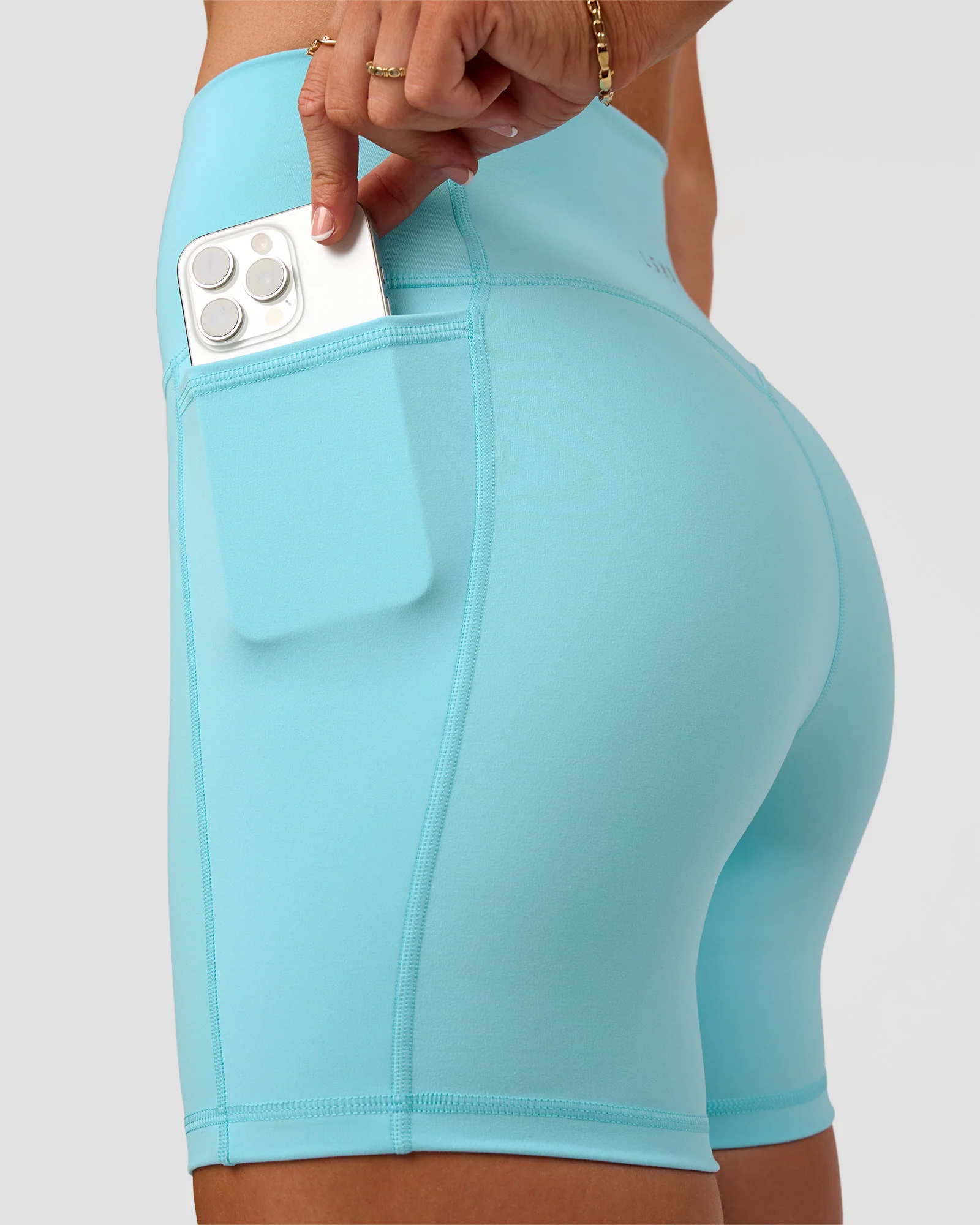 Fusion V-Contour Ultra High-Rise 6" Short Pockets - Baltic Sea - Image 5