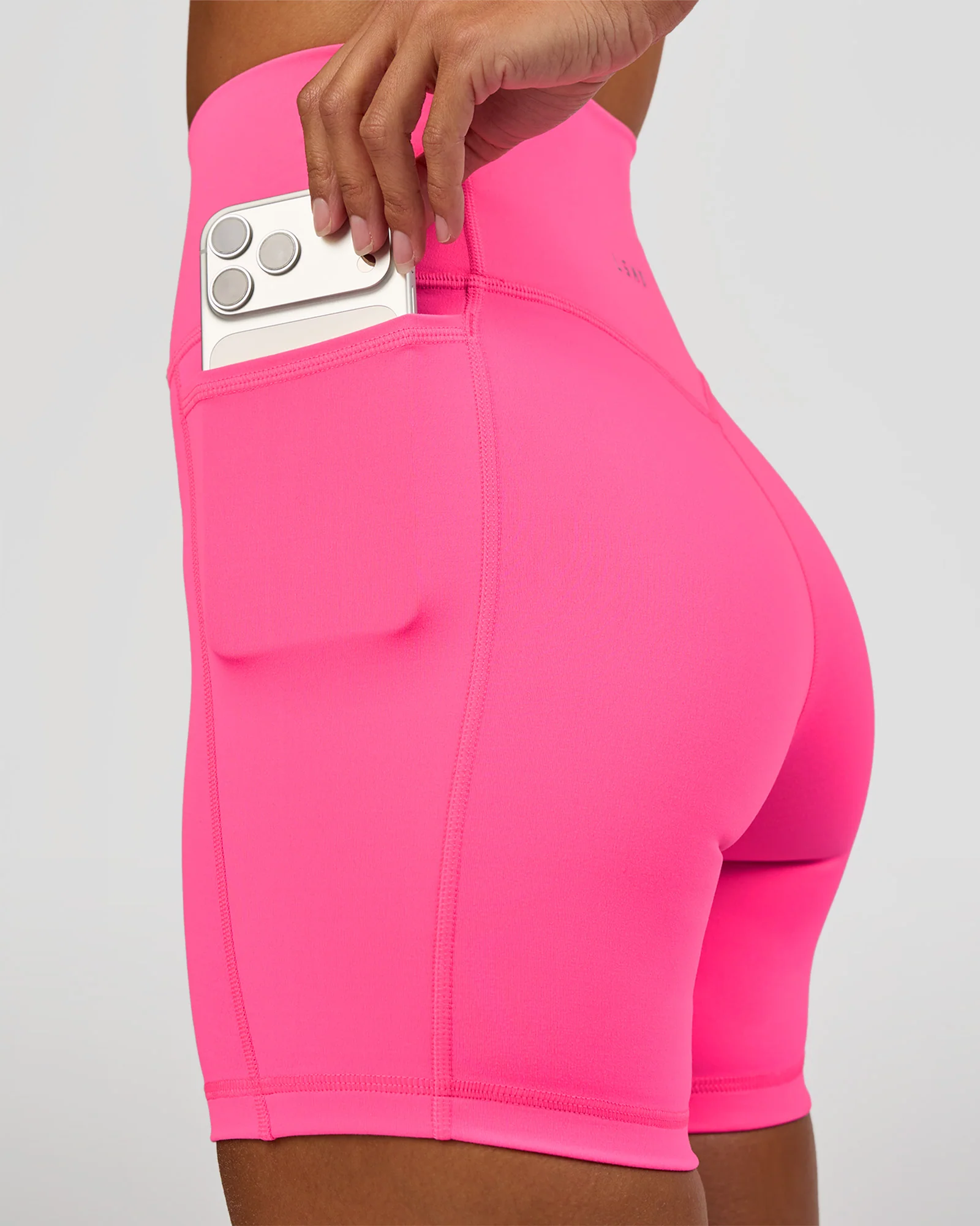 Fusion V-Contour Ultra High-Rise 6" Short Pockets - Sugar Plum - Image 2