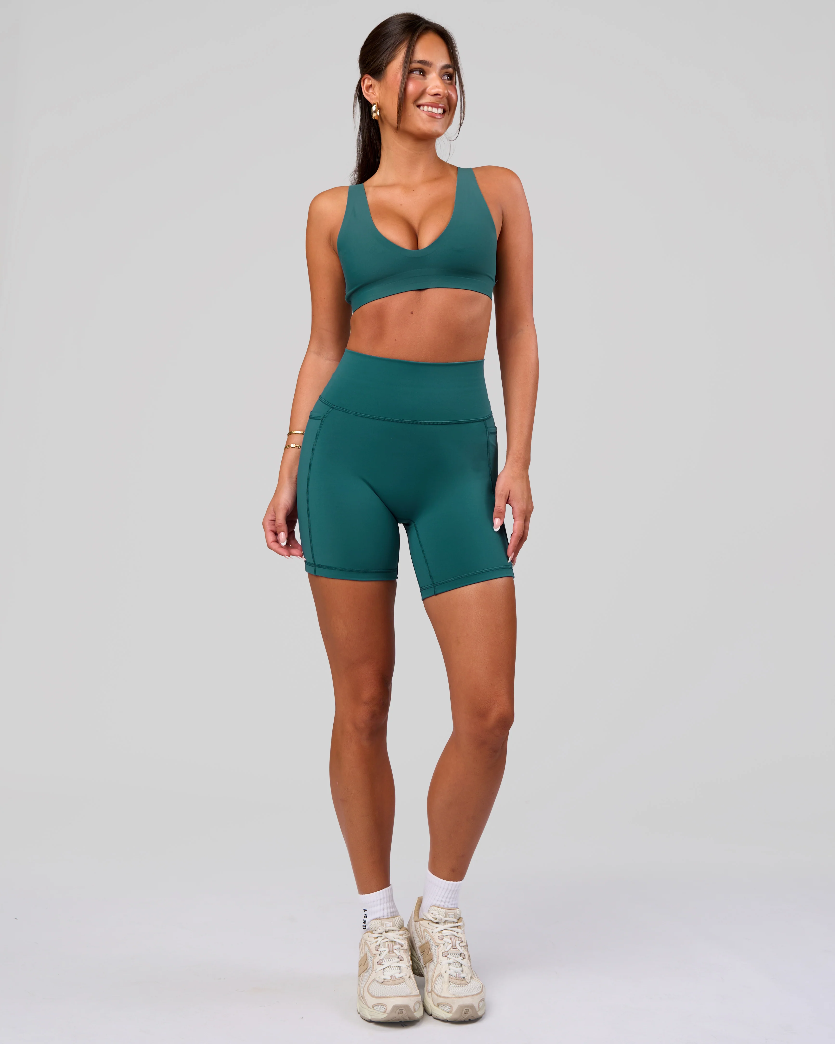 Fusion V-Contour Ultra High-Rise 6" Short Pockets - Transformative Teal - Image 3