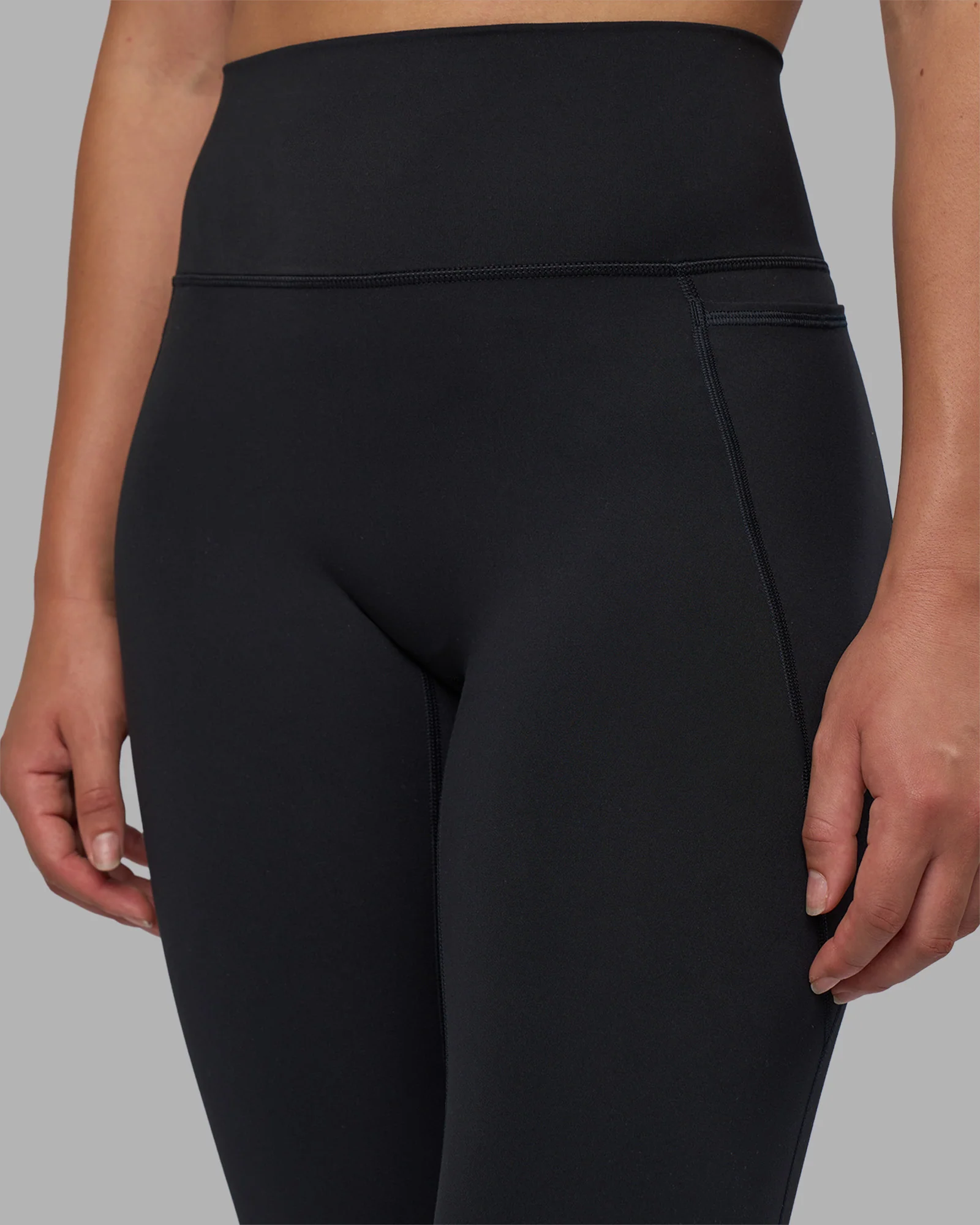 Fusion V-Contour Ultra High-Rise Full Length Legging Pockets - Black - Image 11