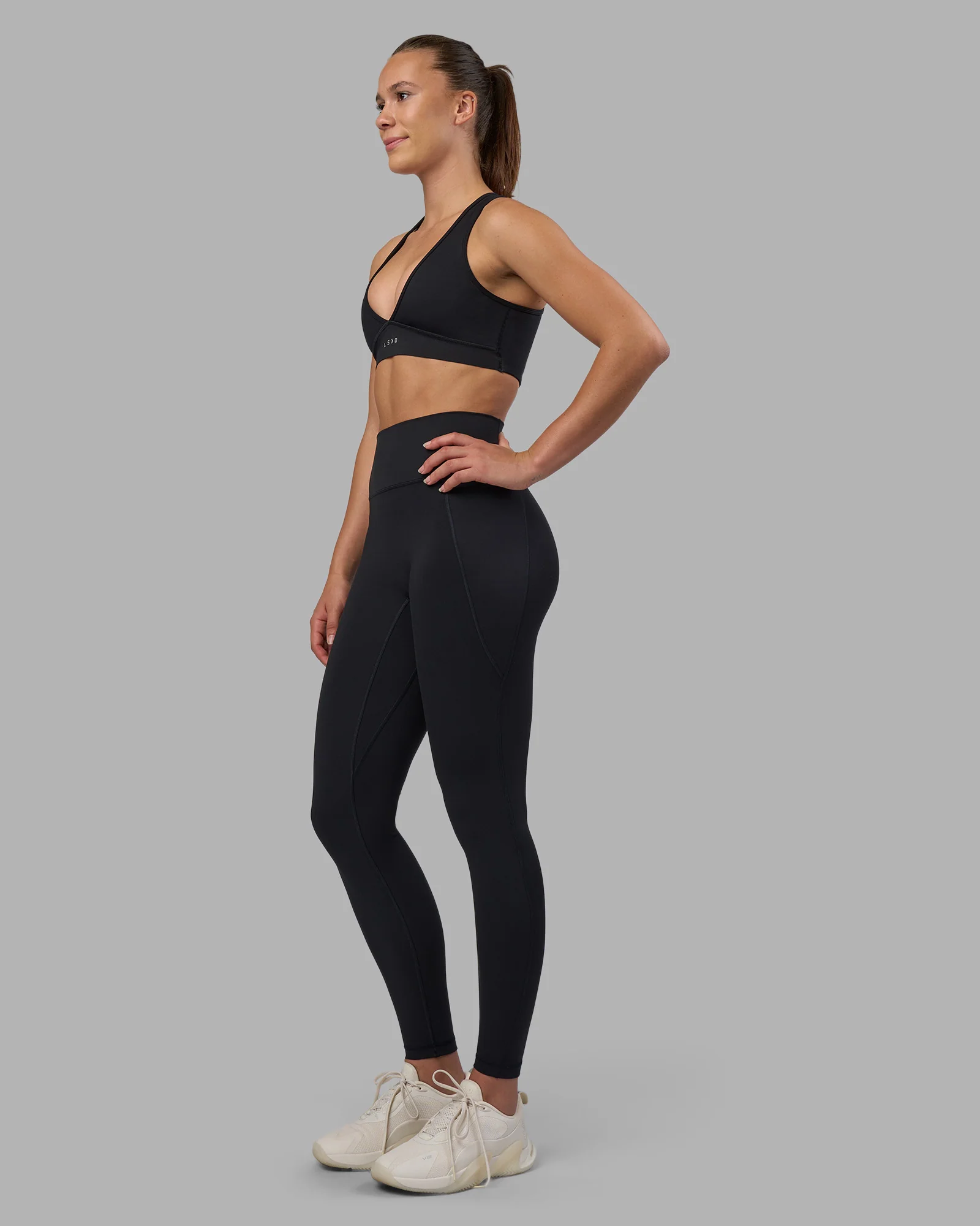 Fusion V-Contour Ultra High-Rise Full Length Legging Pockets - Black - Image 12