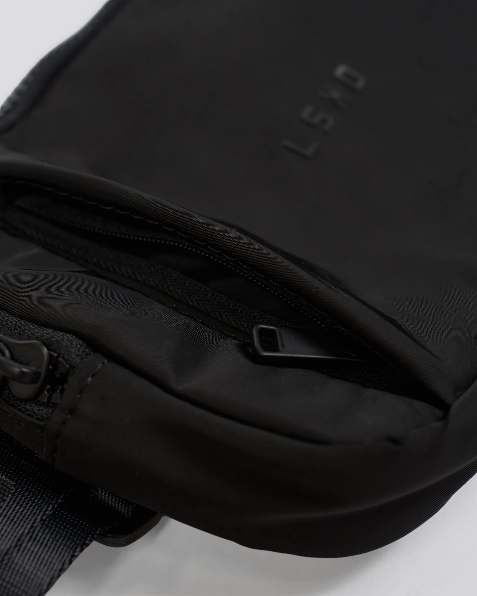 Go To Belt Bag - Black - Image 6