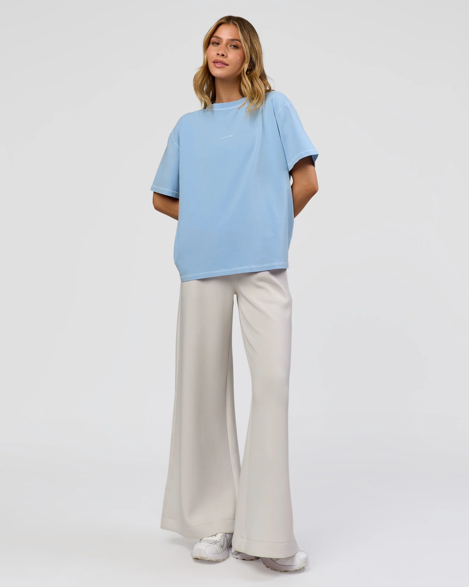 Go-To Contrast Oversized Heavyweight FLXCotton Tee - Open Air Washed-White - Image 4
