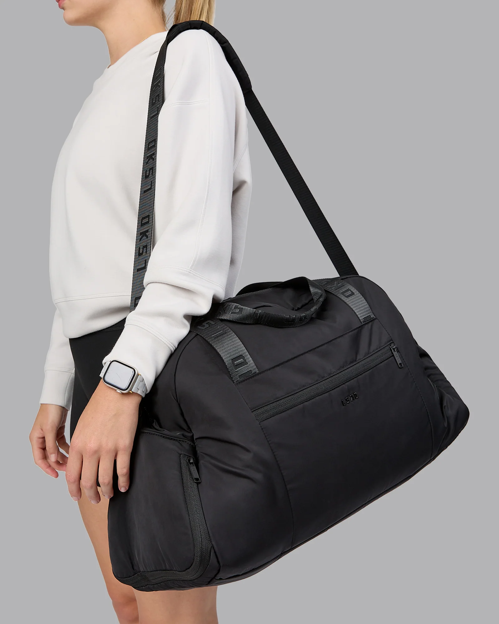 Go-To Duffle Bag - Black - Image 10