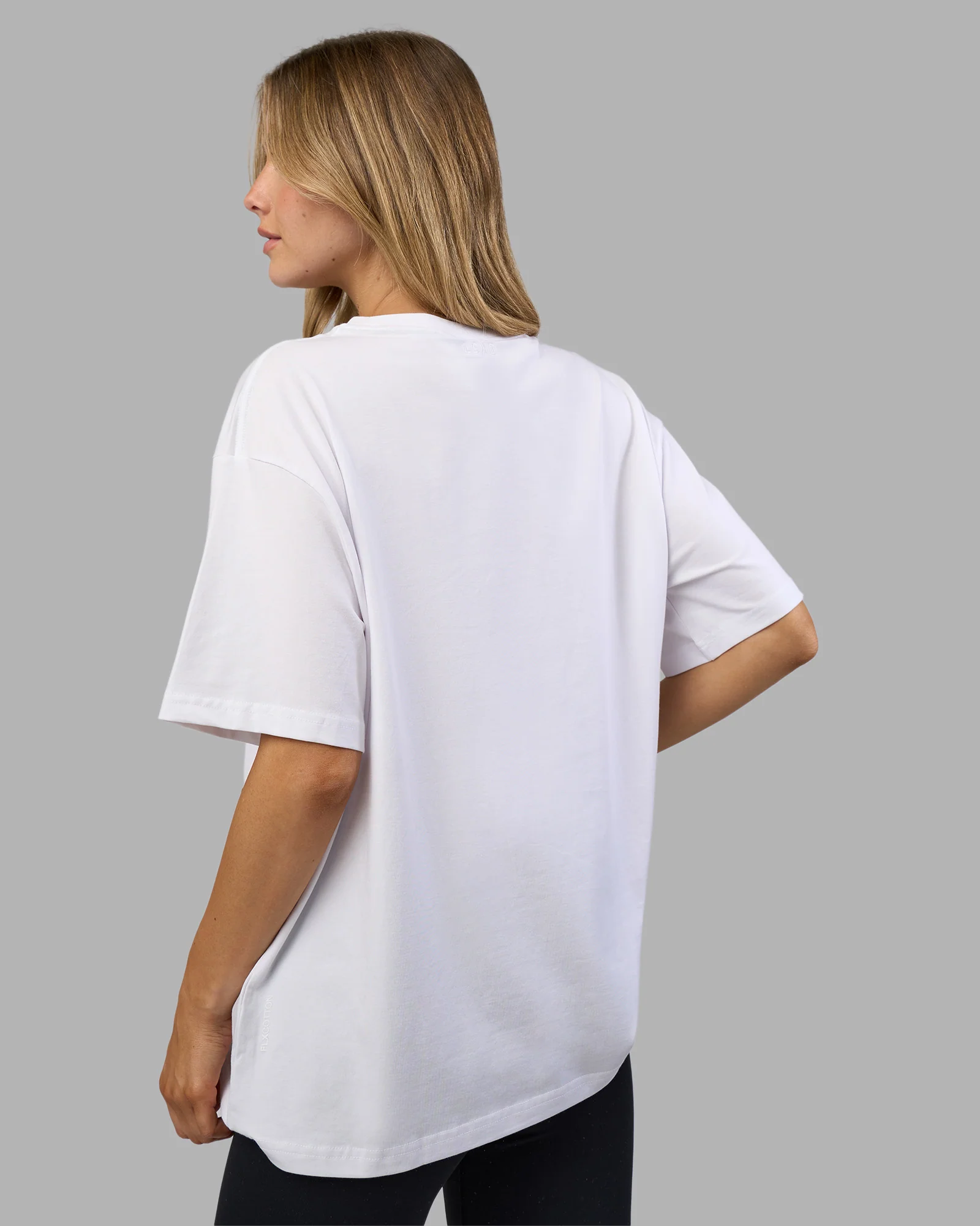 Go-To E.T.J FLXCotton Oversized Tee - White-Black - Image 4
