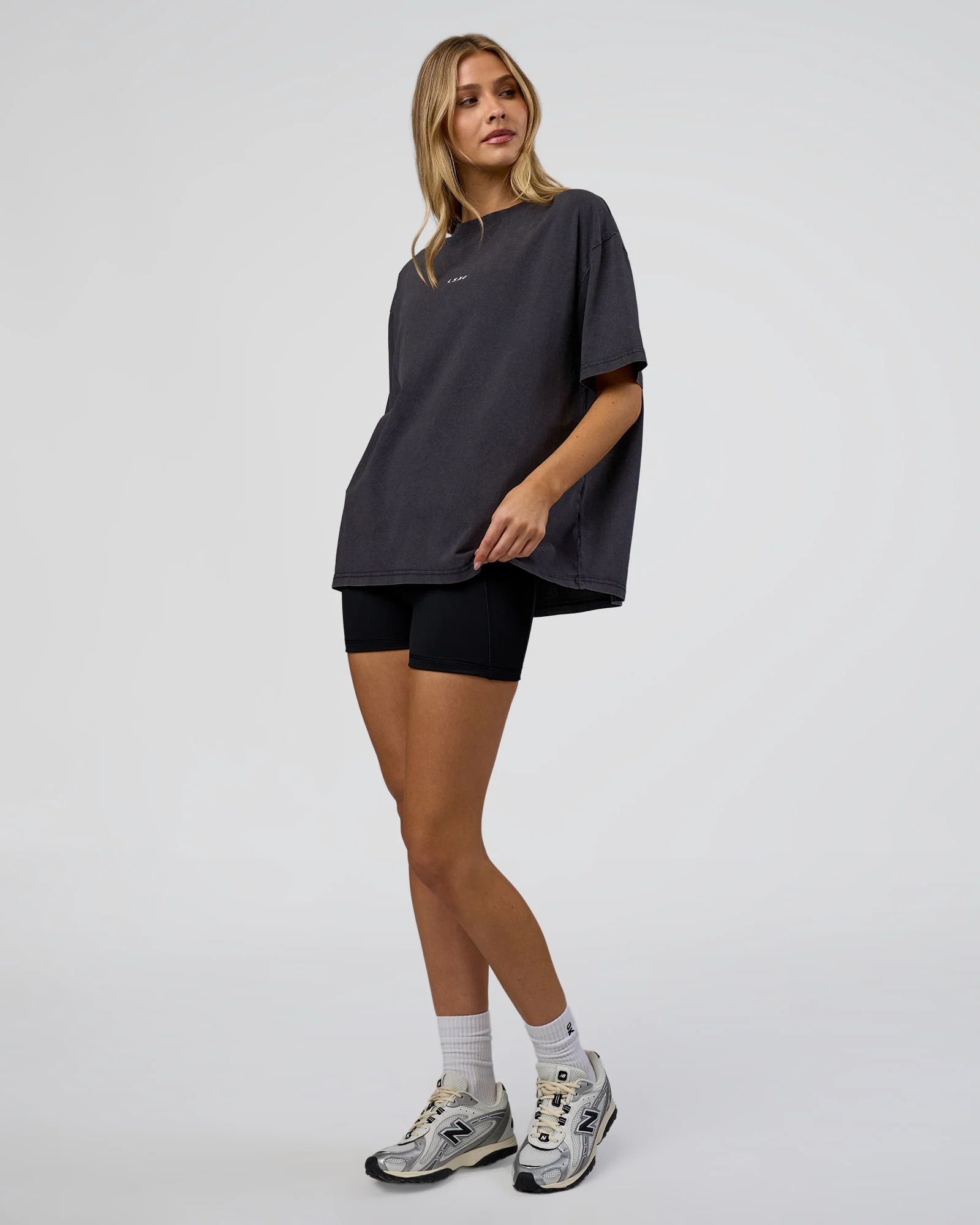 Go-To FLXCotton Oversized Tee - Black Washed-White - Image 2