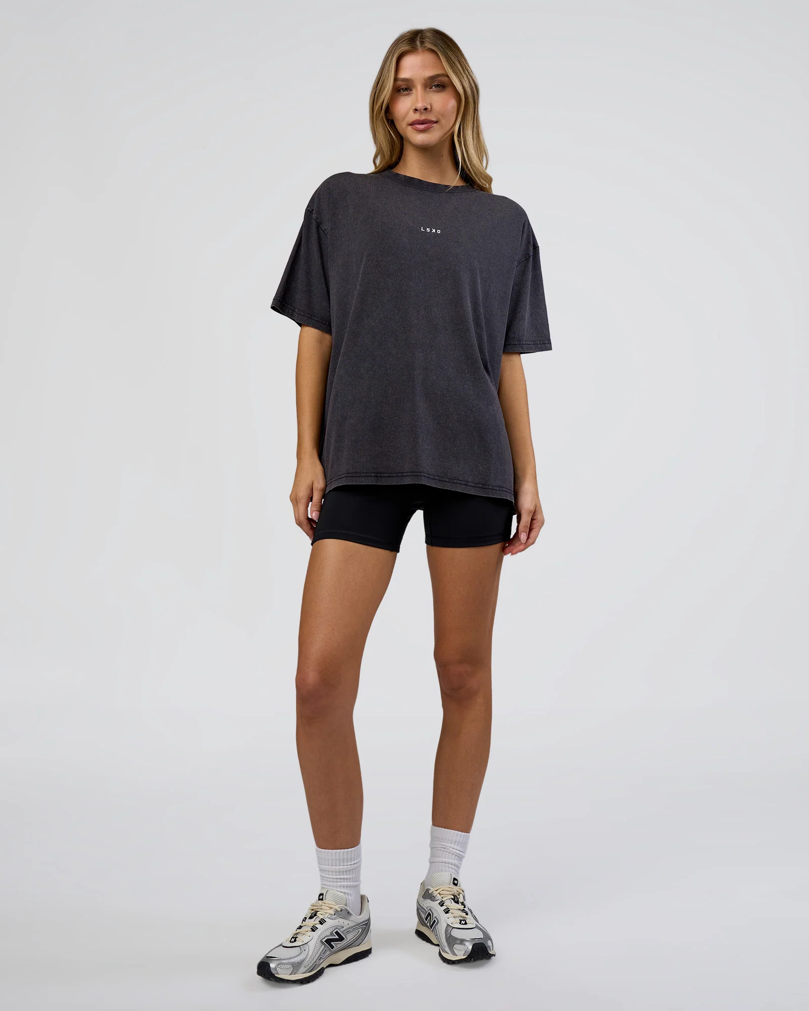 Go-To FLXCotton Oversized Tee - Black Washed-White - Image 5