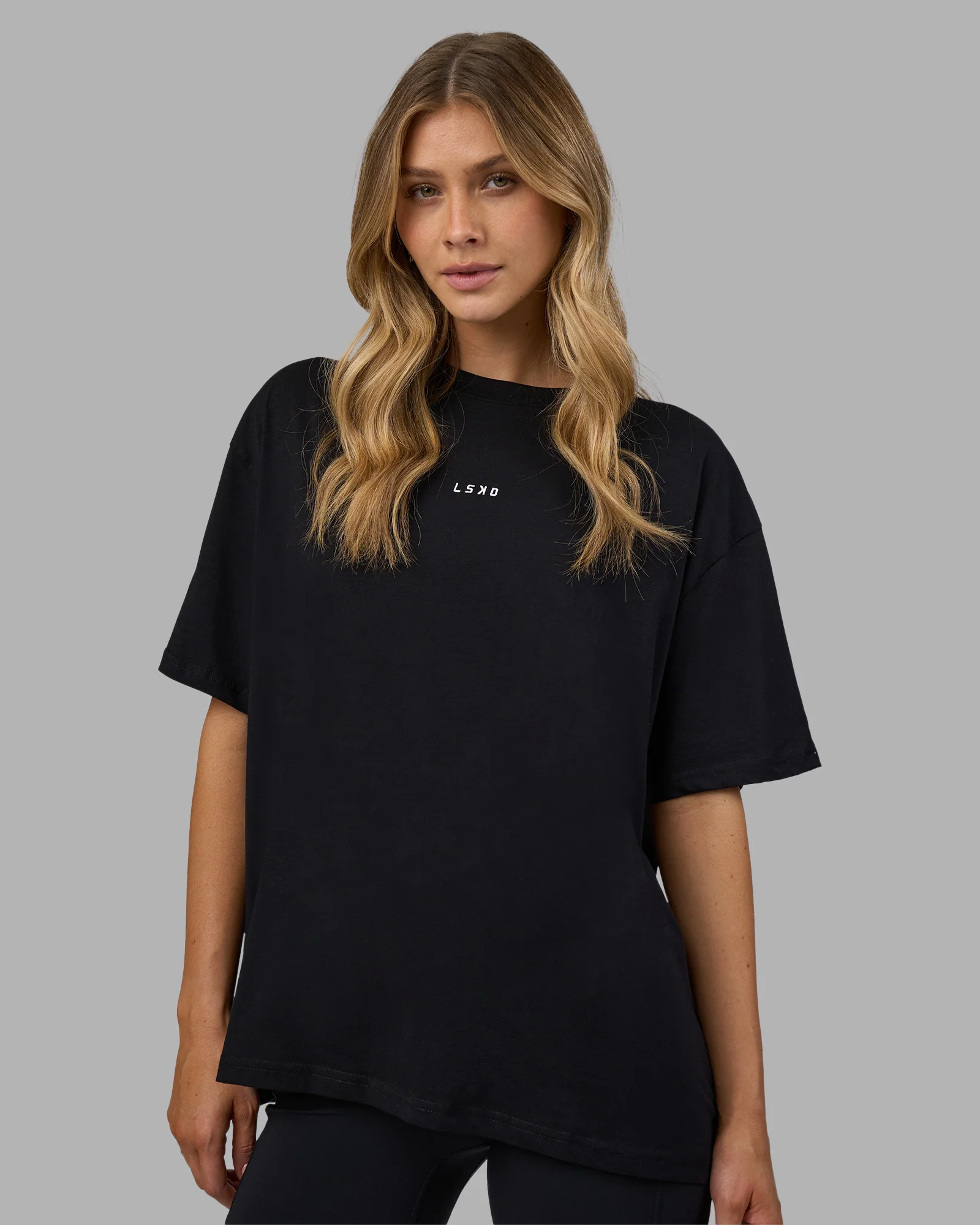 Go-To FLXCotton Oversized Tee - Black-White - Image 4