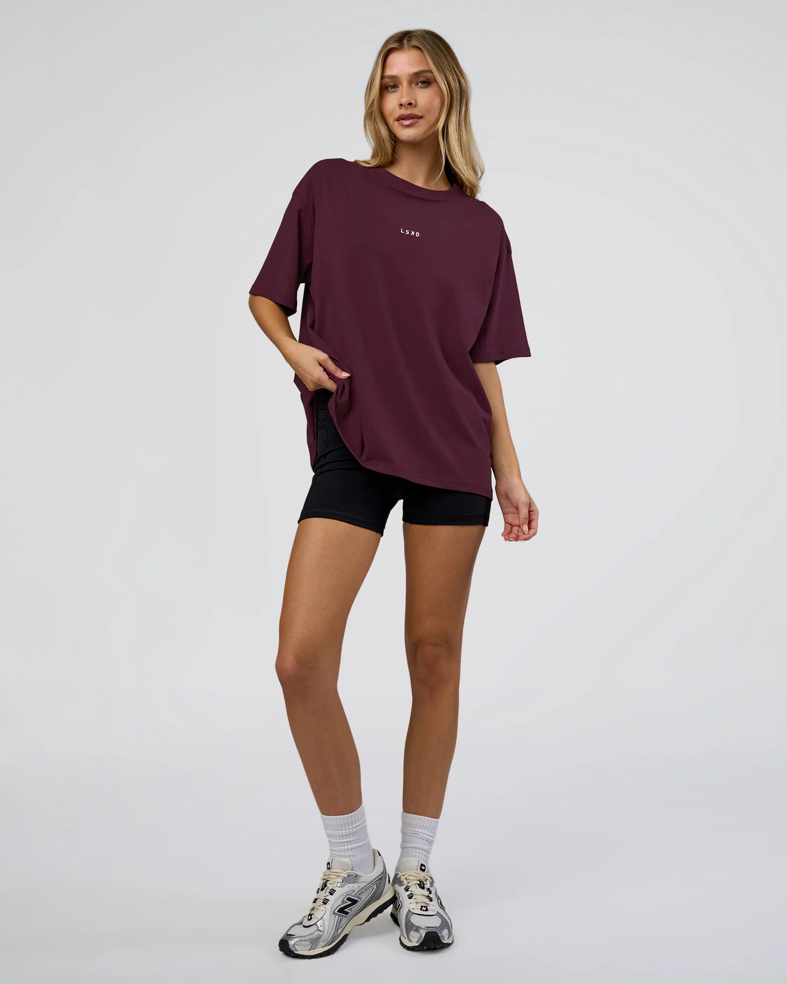 Go-To FLXCotton Oversized Tee - Cherry Lacquer-White - Image 2