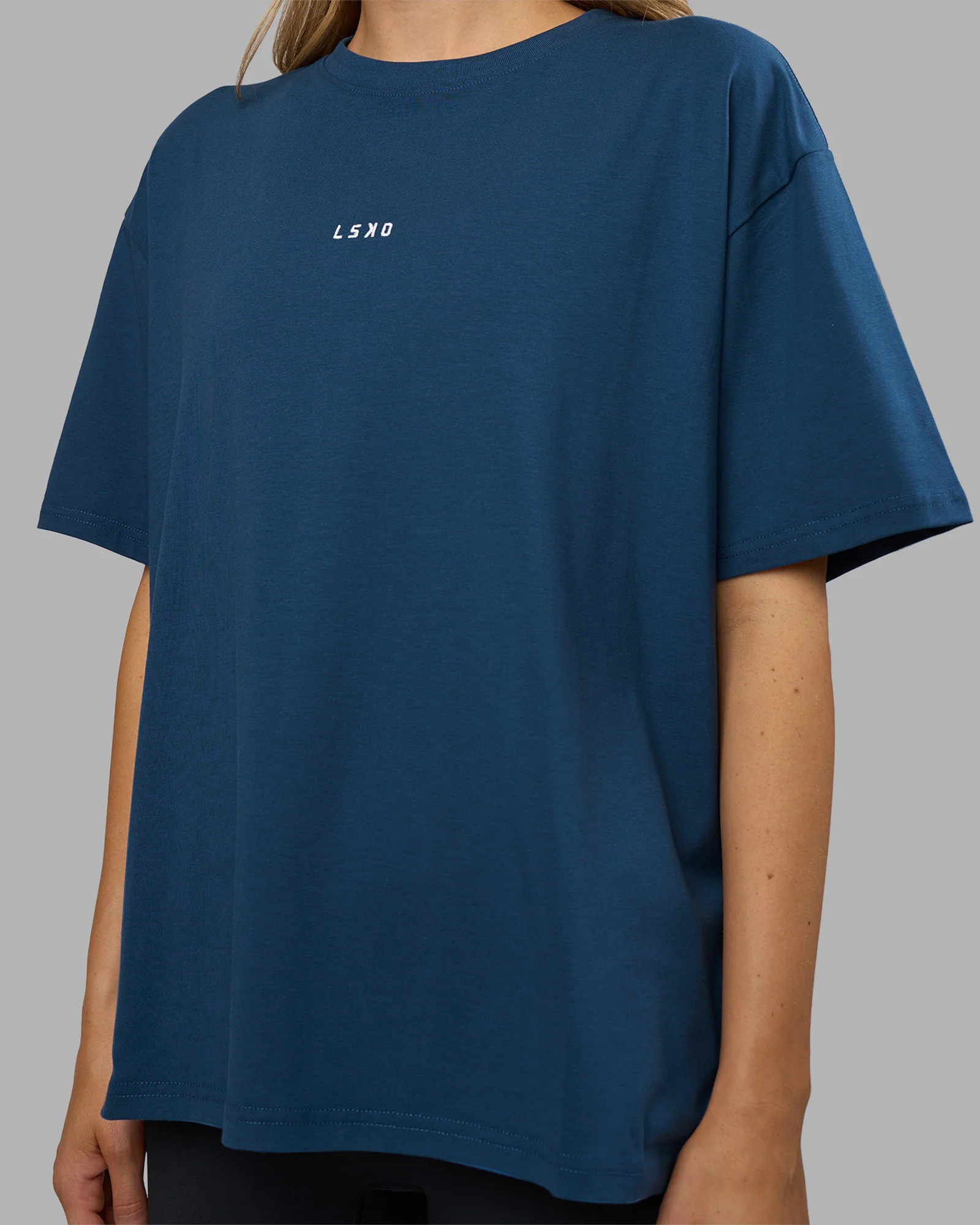 Go-To FLXCotton Oversized Tee - Indigo-White - Image 5