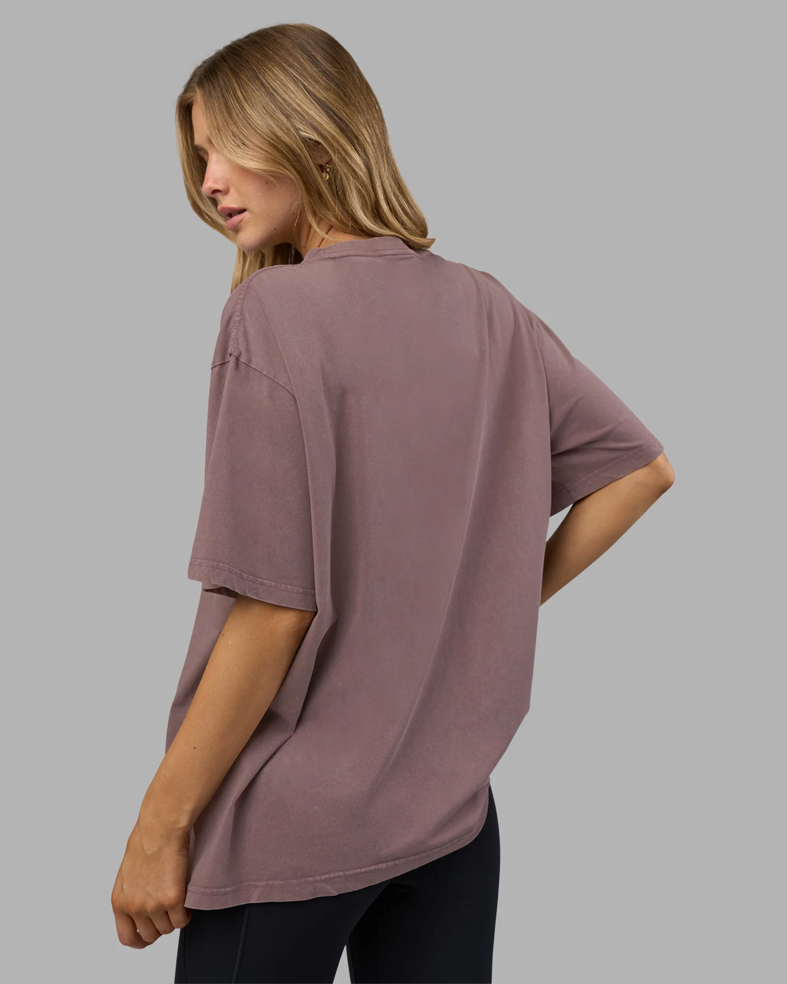 Go-To FLXCotton Oversized Tee - Peppercorn Washed - Image 4