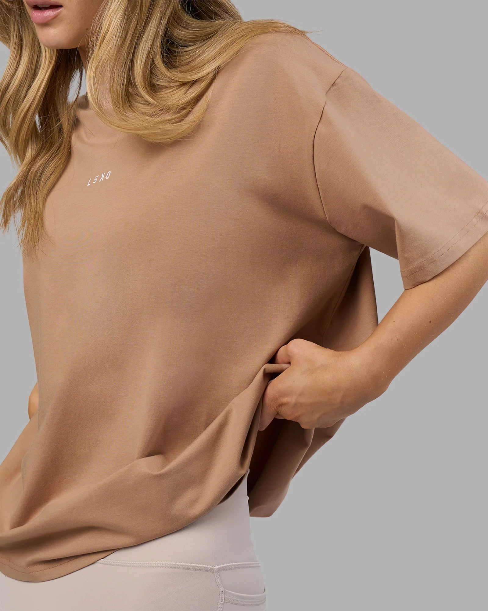 Go-To FLXCotton Oversized Tee - Warm Smoke-White - Image 2