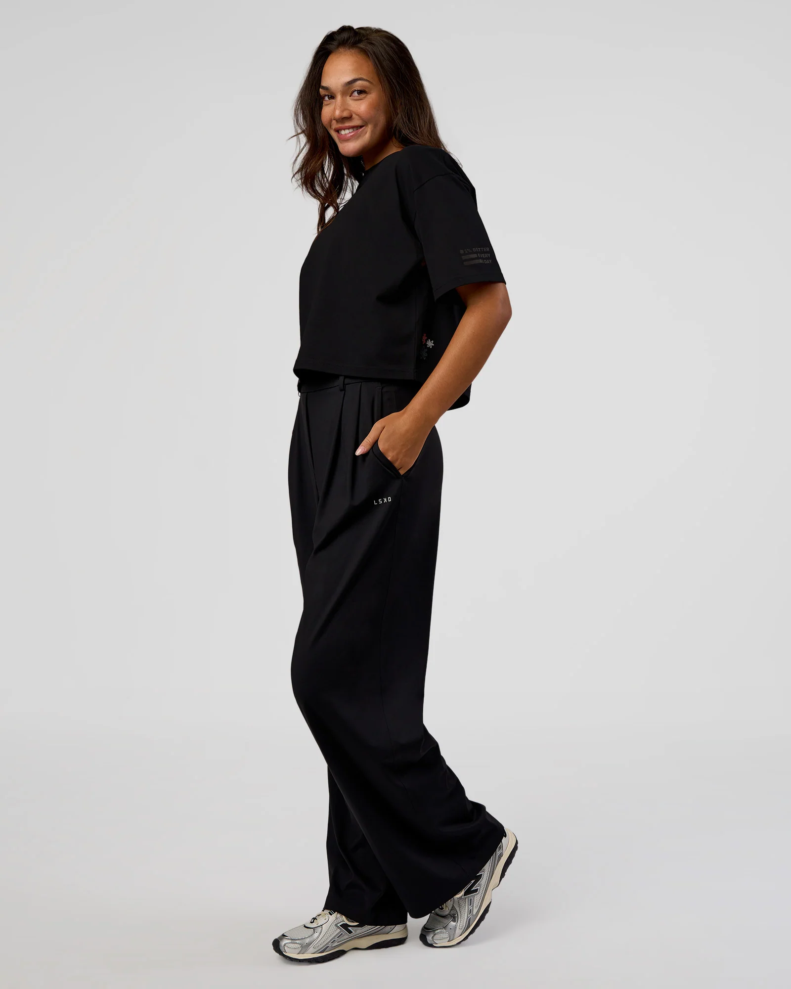 Go-To Heavyweight Reflective Skimmer Tee - Black-Reflective - Image 6