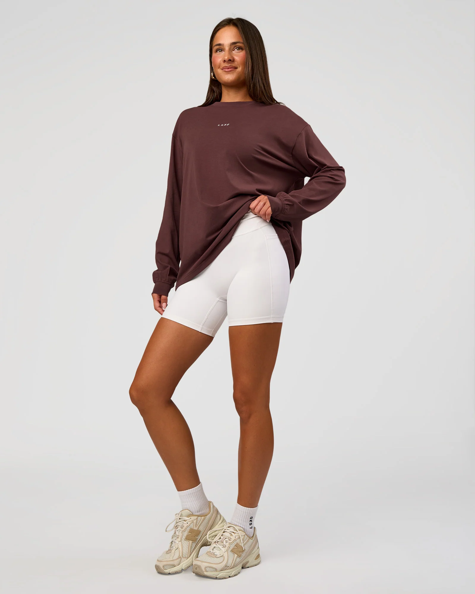 Go-To Long Sleeve FLXCotton Oversized Tee - Cocoa Powder-White - Image 5