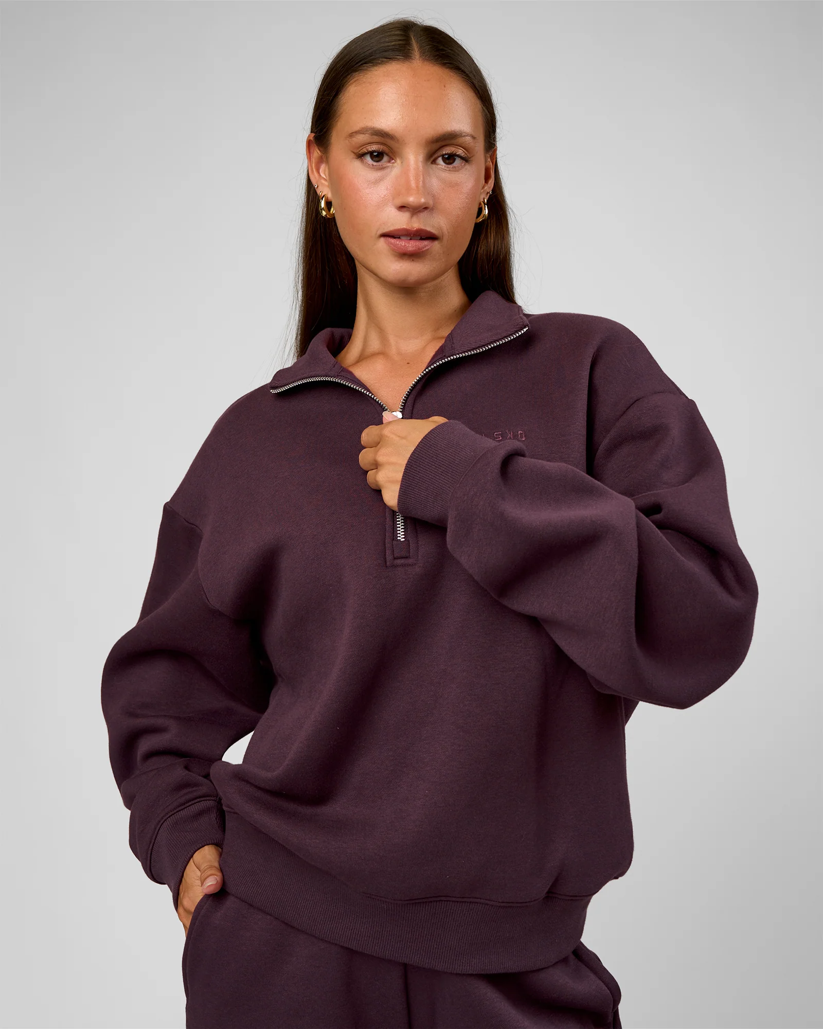 Go-To Oversized Quarter Zip Sweater - Midnight Plum - Image 3