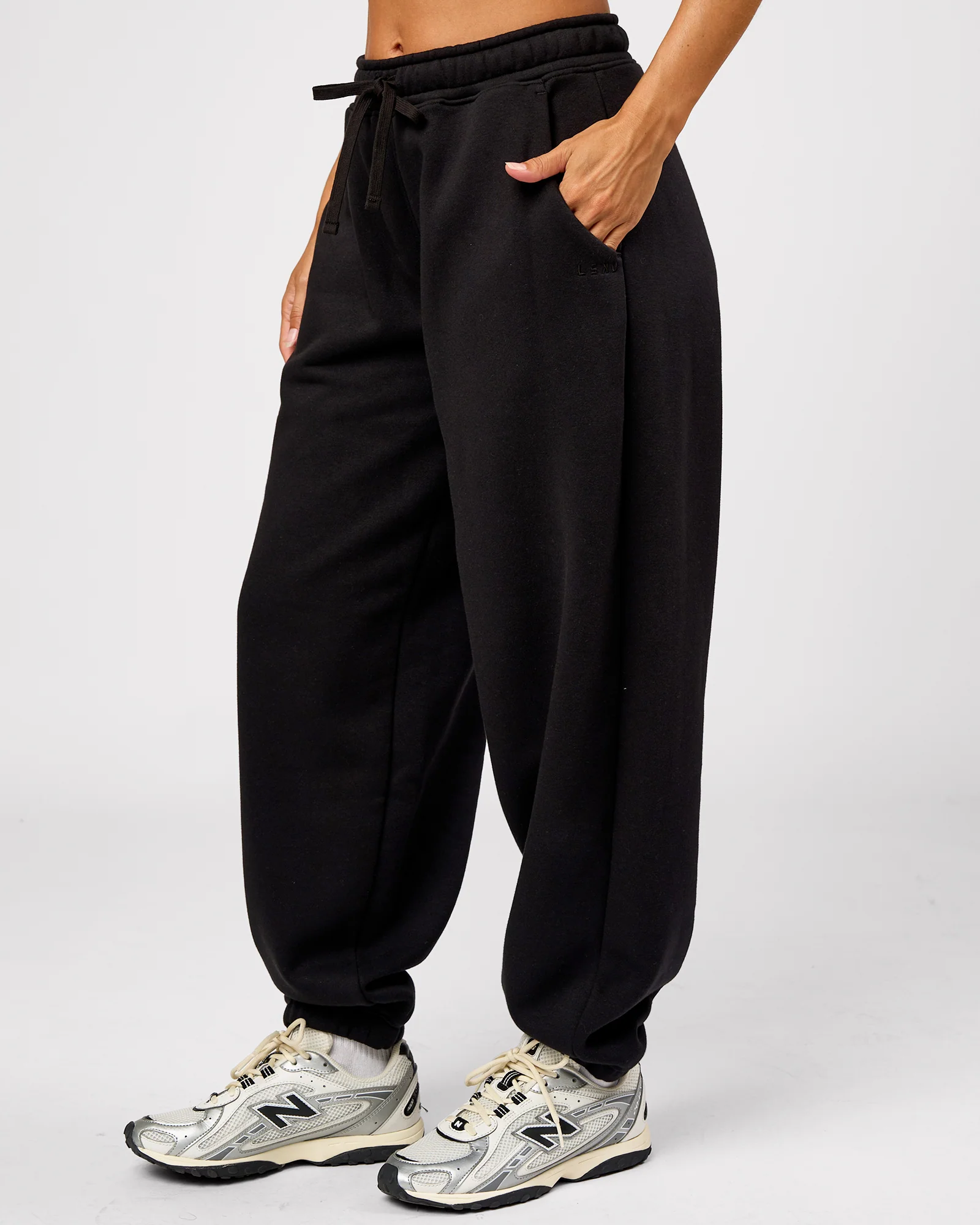 Go-To Oversized Track Pant - Black - Image 7