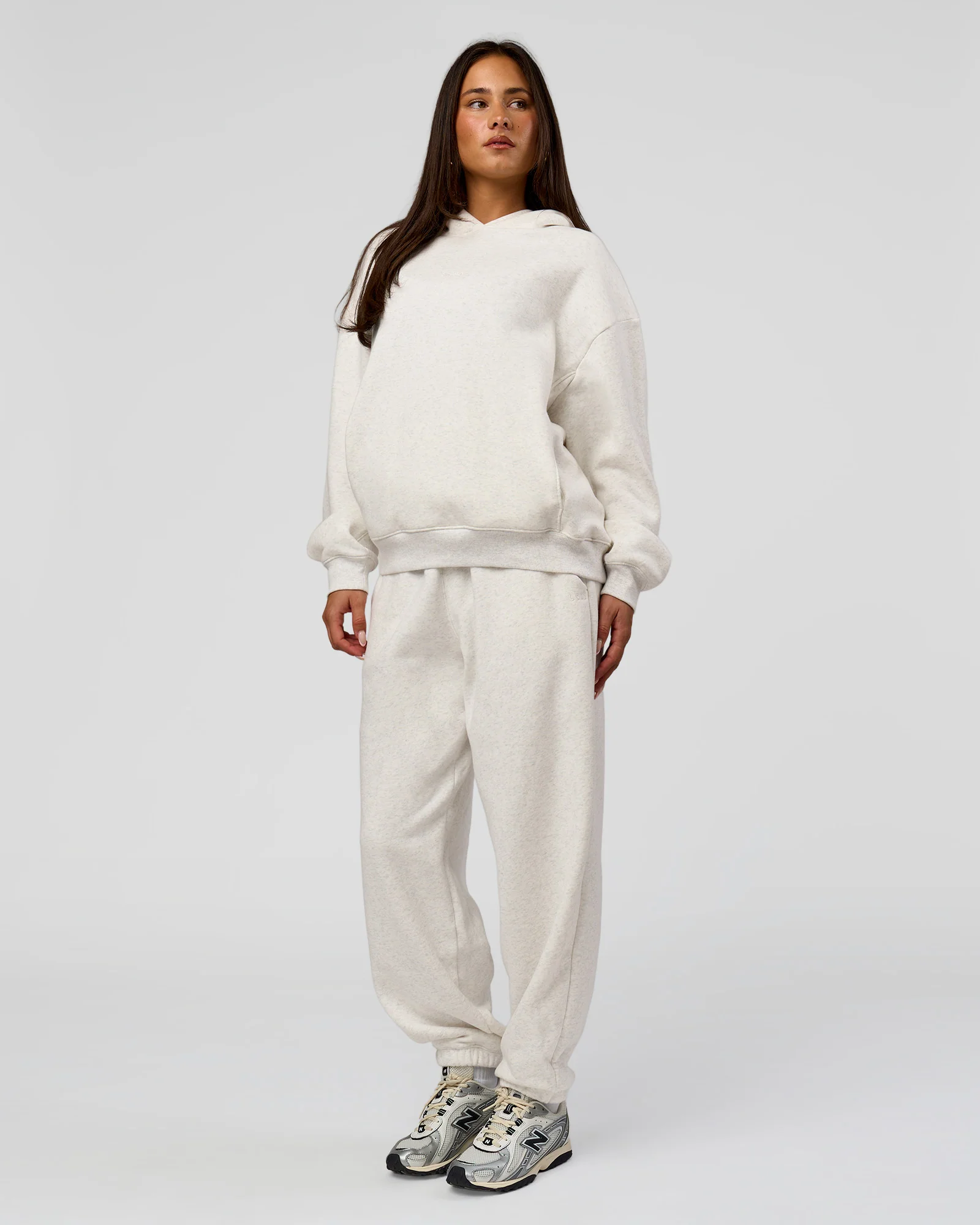 Go-To Oversized Track Pant - Silver Marl - Image 3