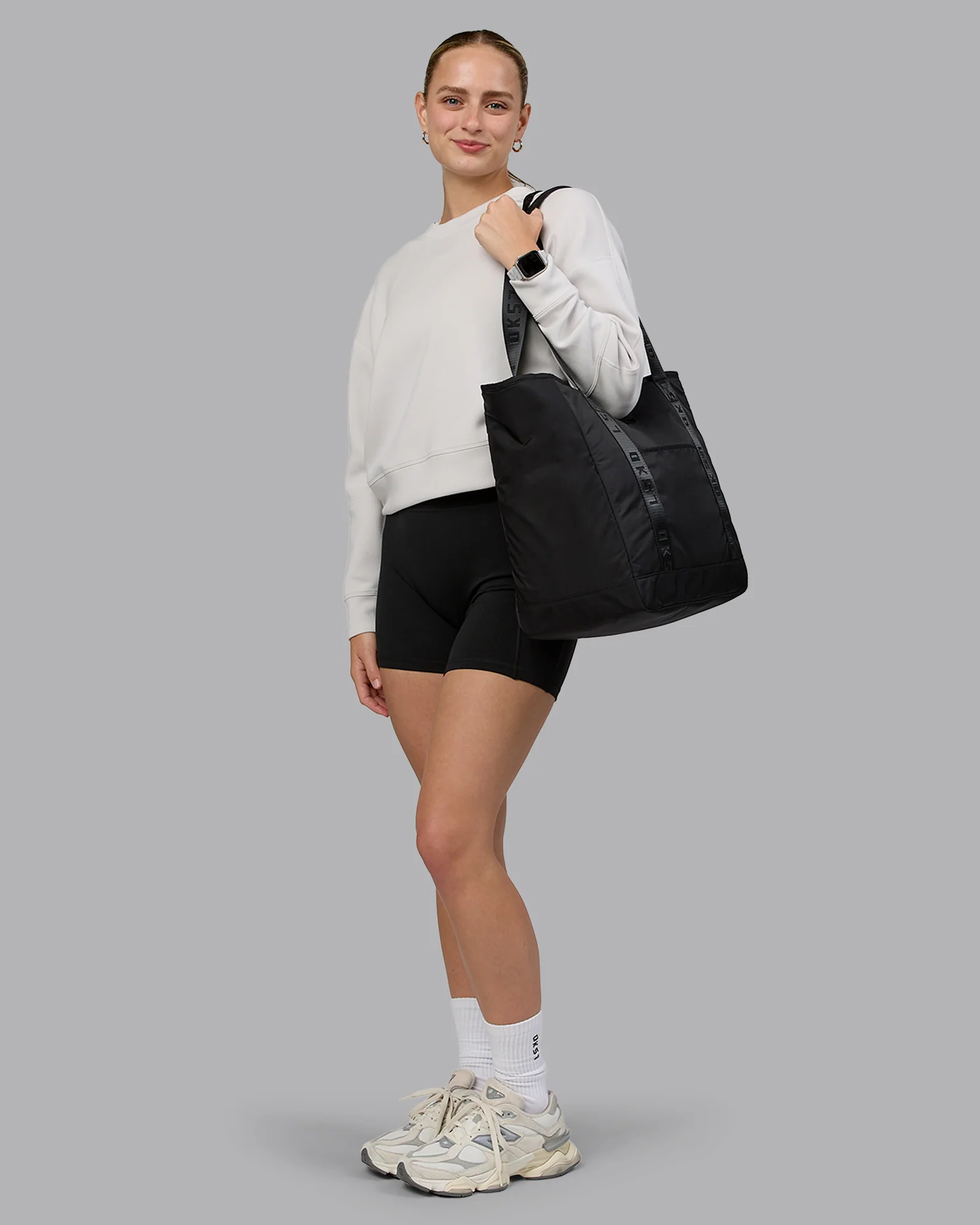 Go-To Tote - Black - Image 13