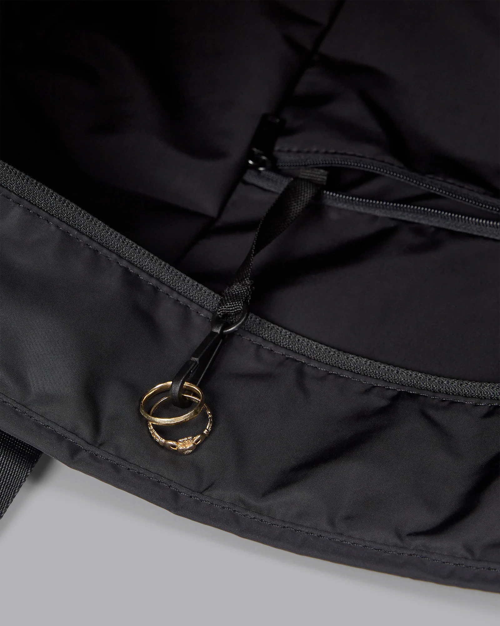 Go-To Tote - Black - Image 4