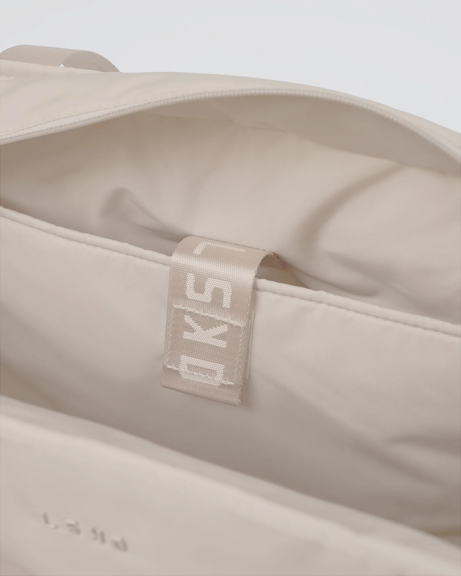 Go-To Tote - Shale Beige - Image 8
