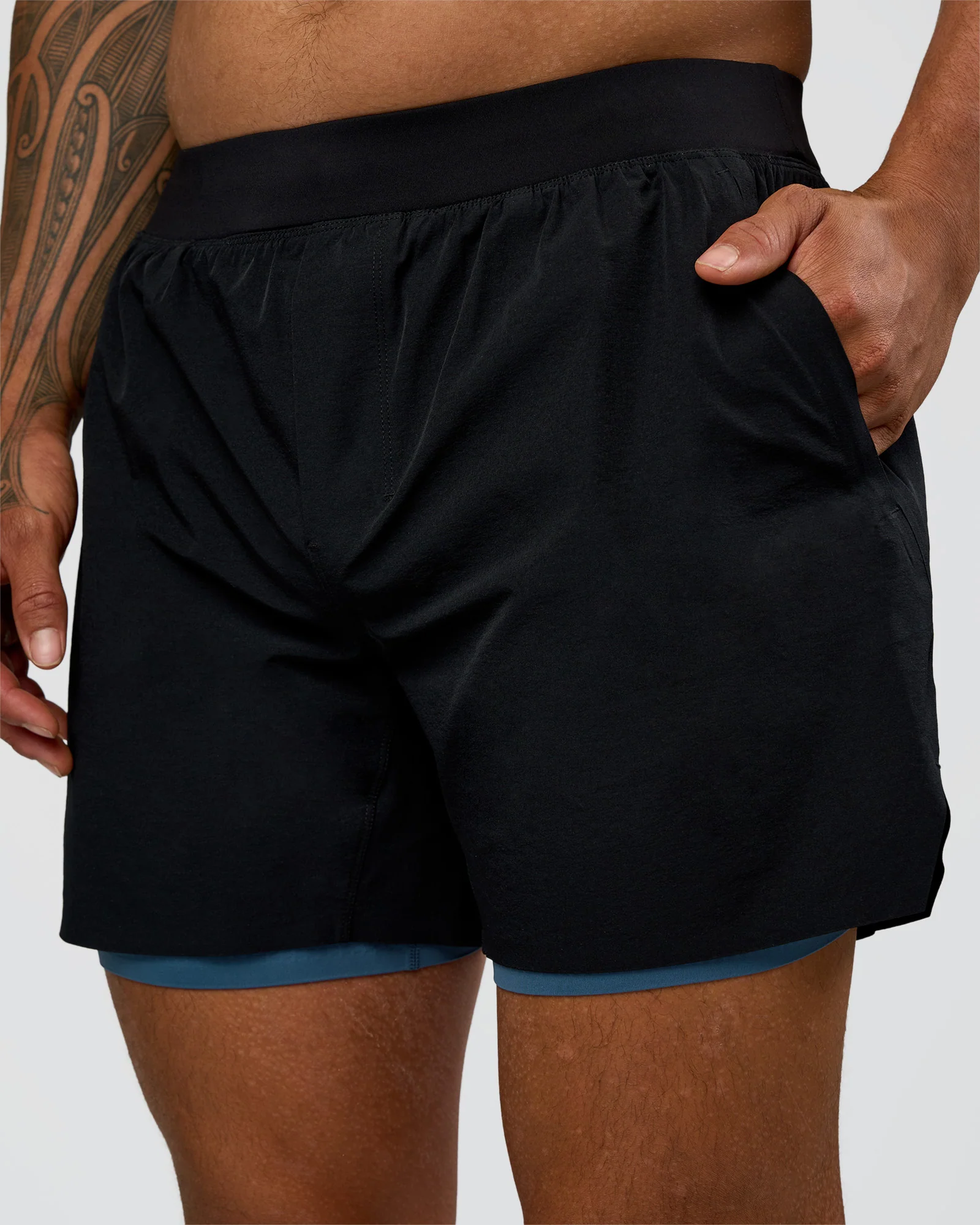 Hybrid Lined 5" Short - Black-Indigo - Image 5