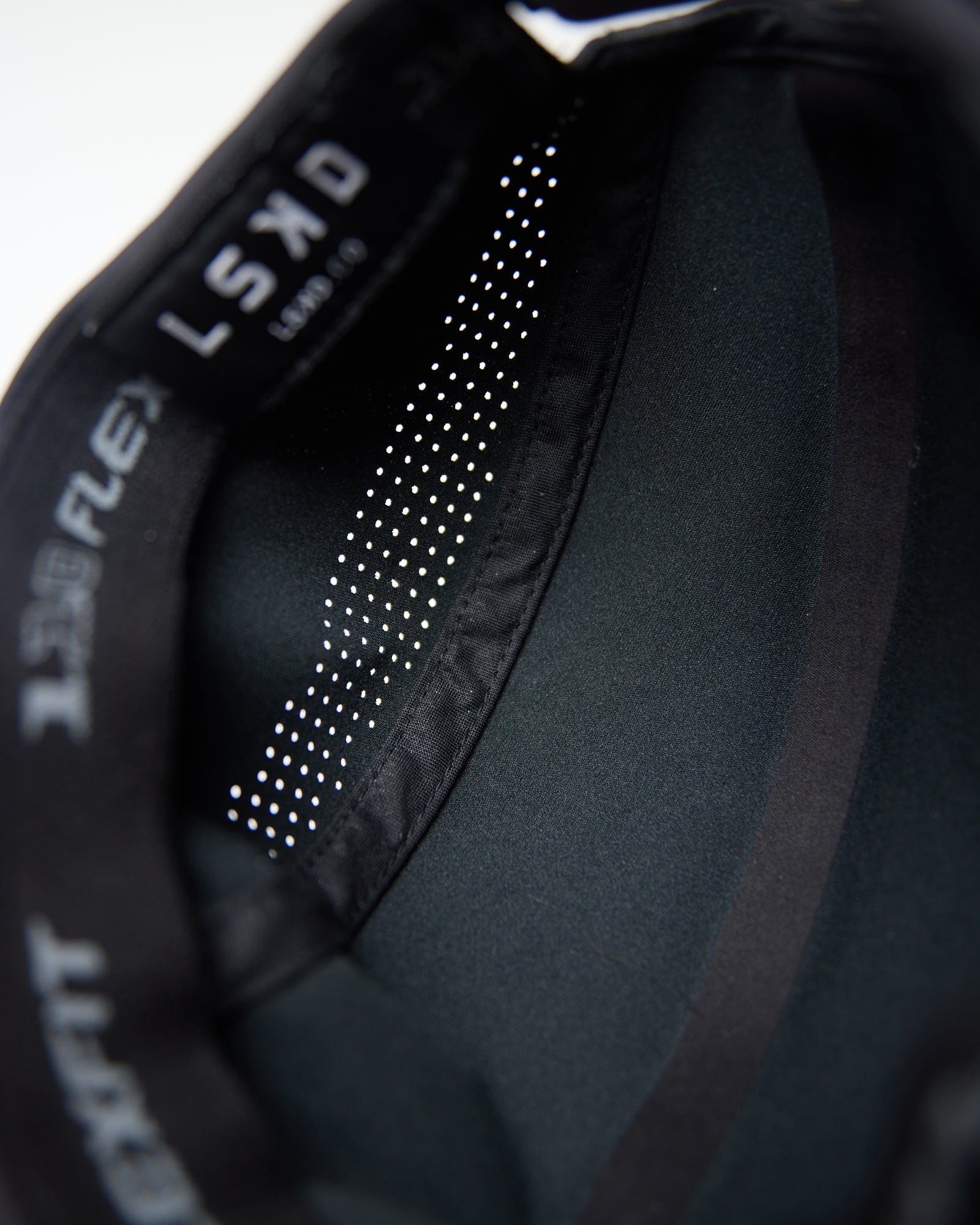 Hybrid Performance Cap - Black - Image 5