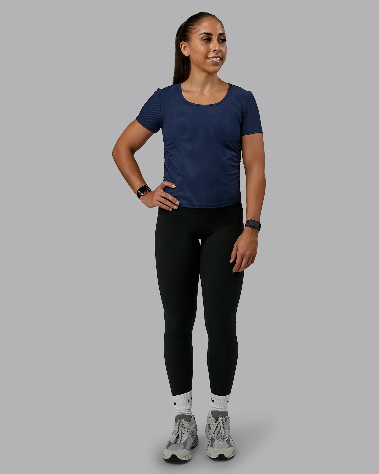 Ignite Ribbed Scrunch Side Cropped Tee - Future Navy - Image 4
